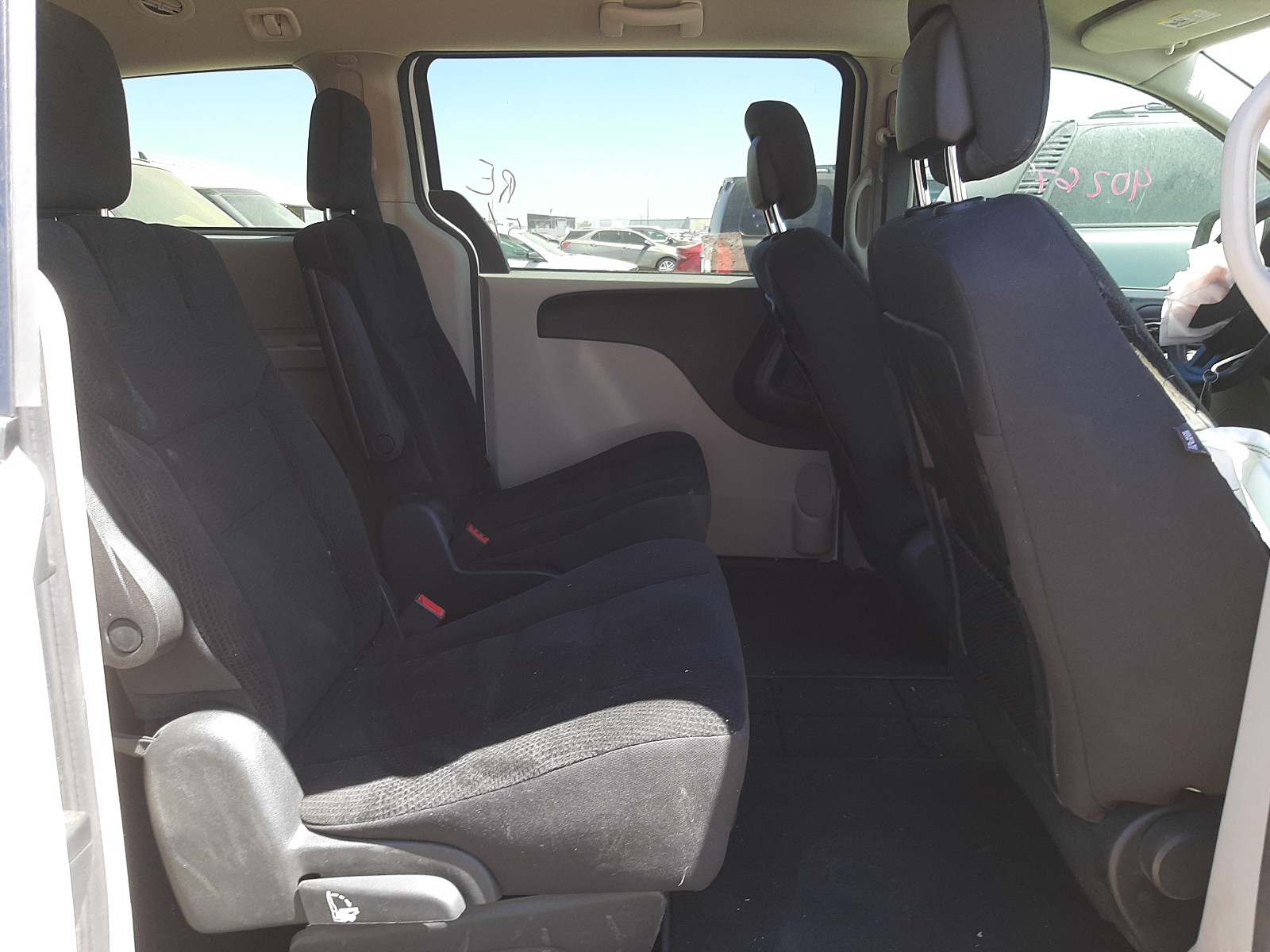 Photo 6 from auction – 2019 DODGE GRAND CARA with VIN 2C4RDGBG4KR727729