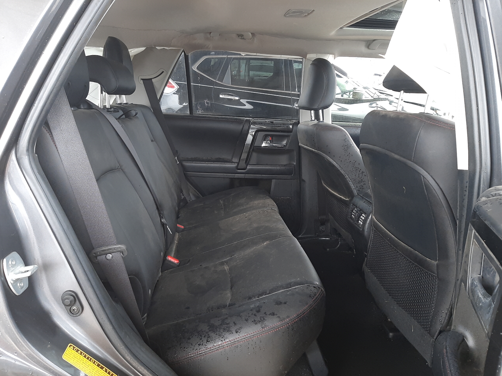 Zdjęcie 6 z aukcji – 2018 TOYOTA 4RUNNER SR z VIN JTEBU5JR6J5587697