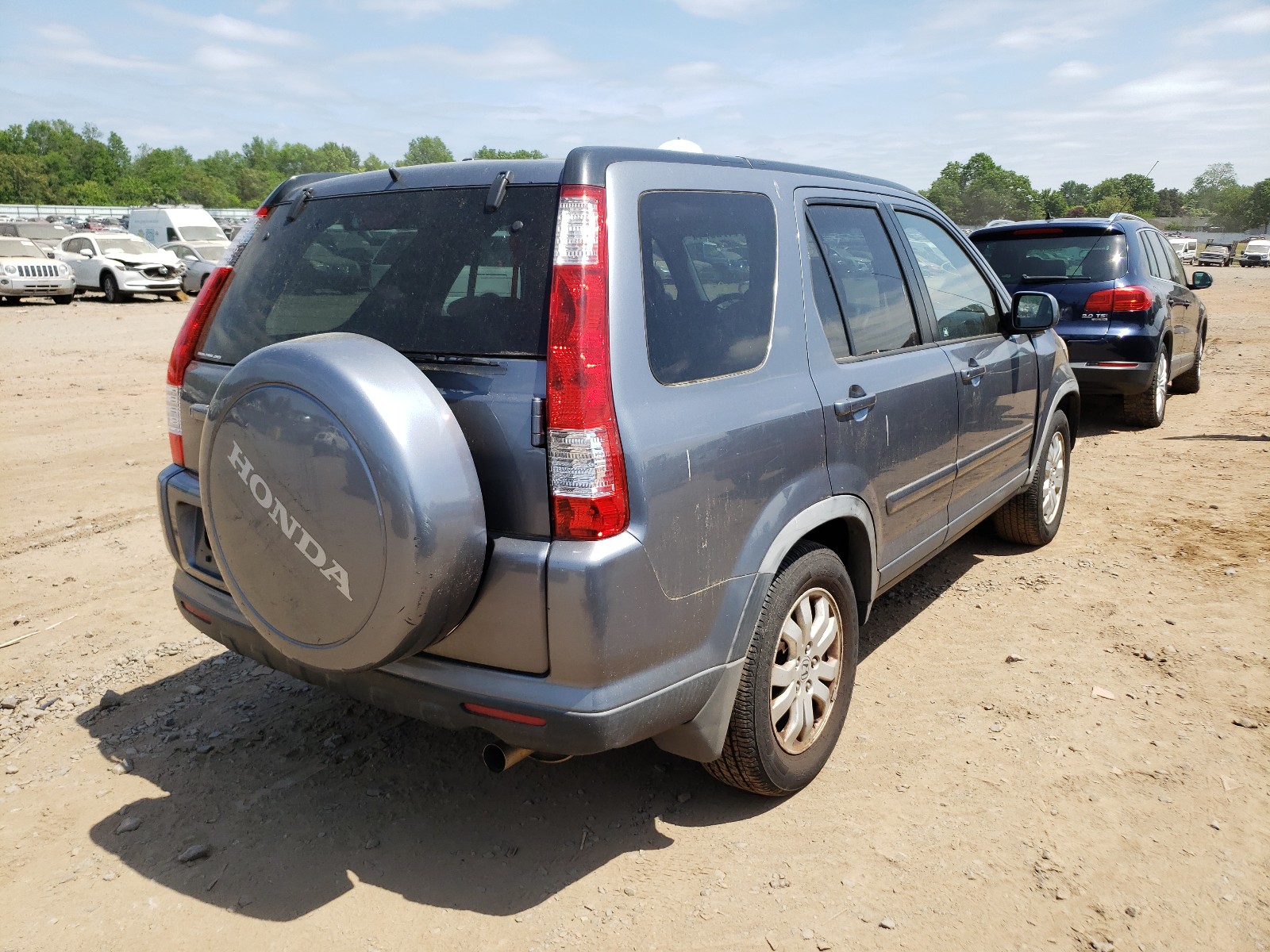 Photo 4 from auction – 2005 HONDA CR-V SE with VIN JHLRD78905C037517