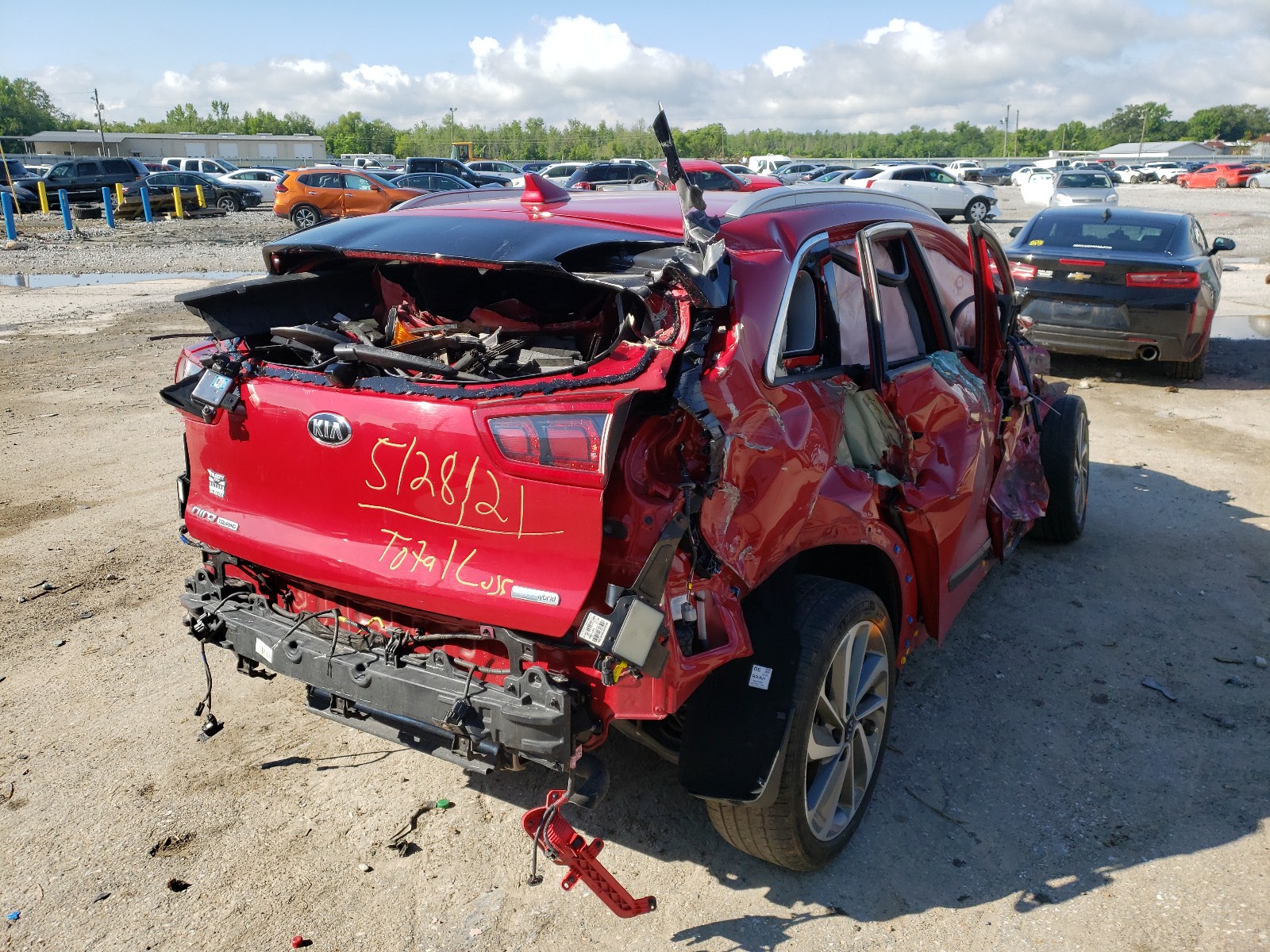 Photo 4 from auction – 2018 KIA NIRO TOURI with VIN KNDCE3LC5J5114053