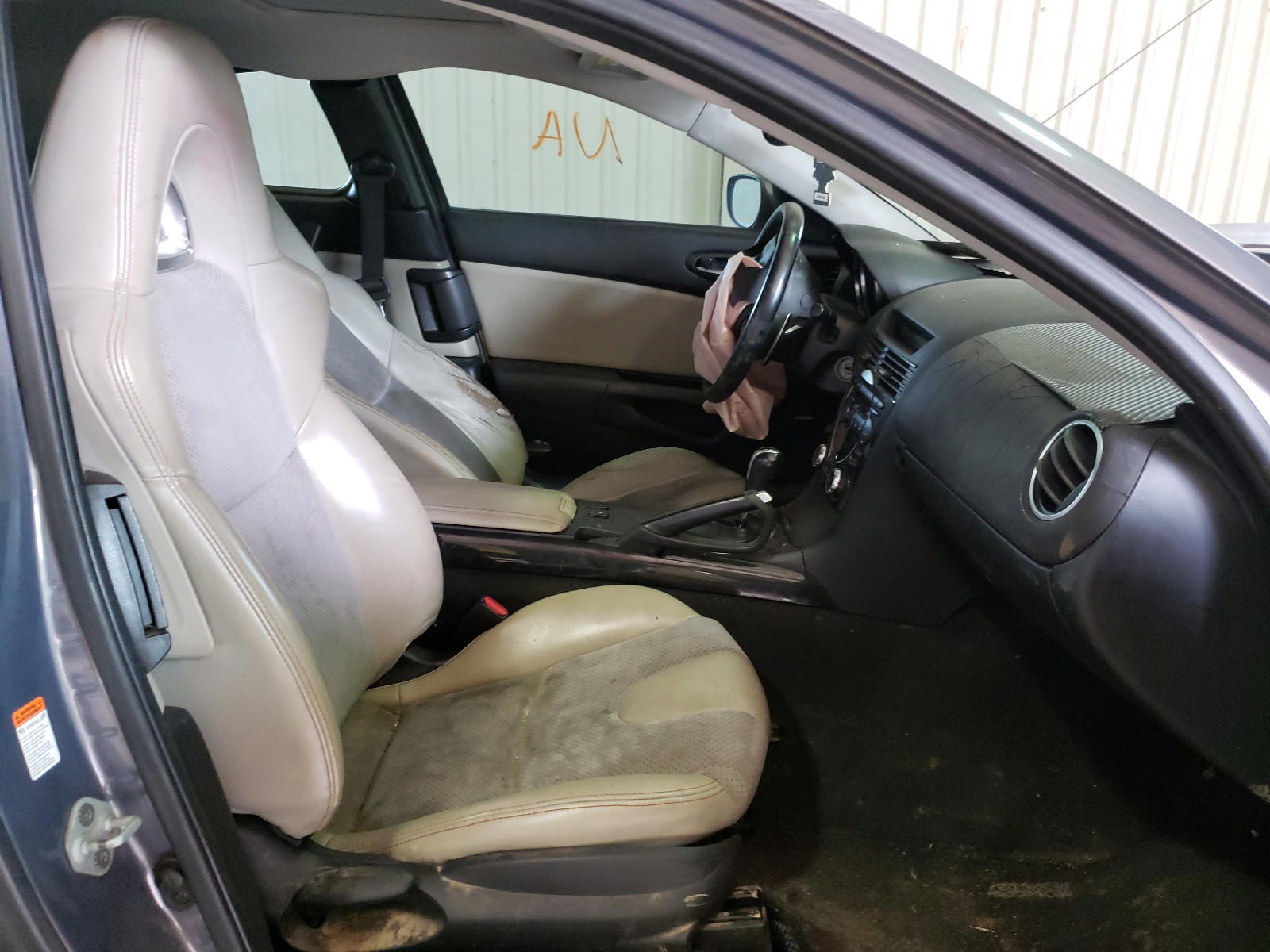 Photo 5 from auction – 2006 MAZDA RX8 with VIN JM1FE173760205356