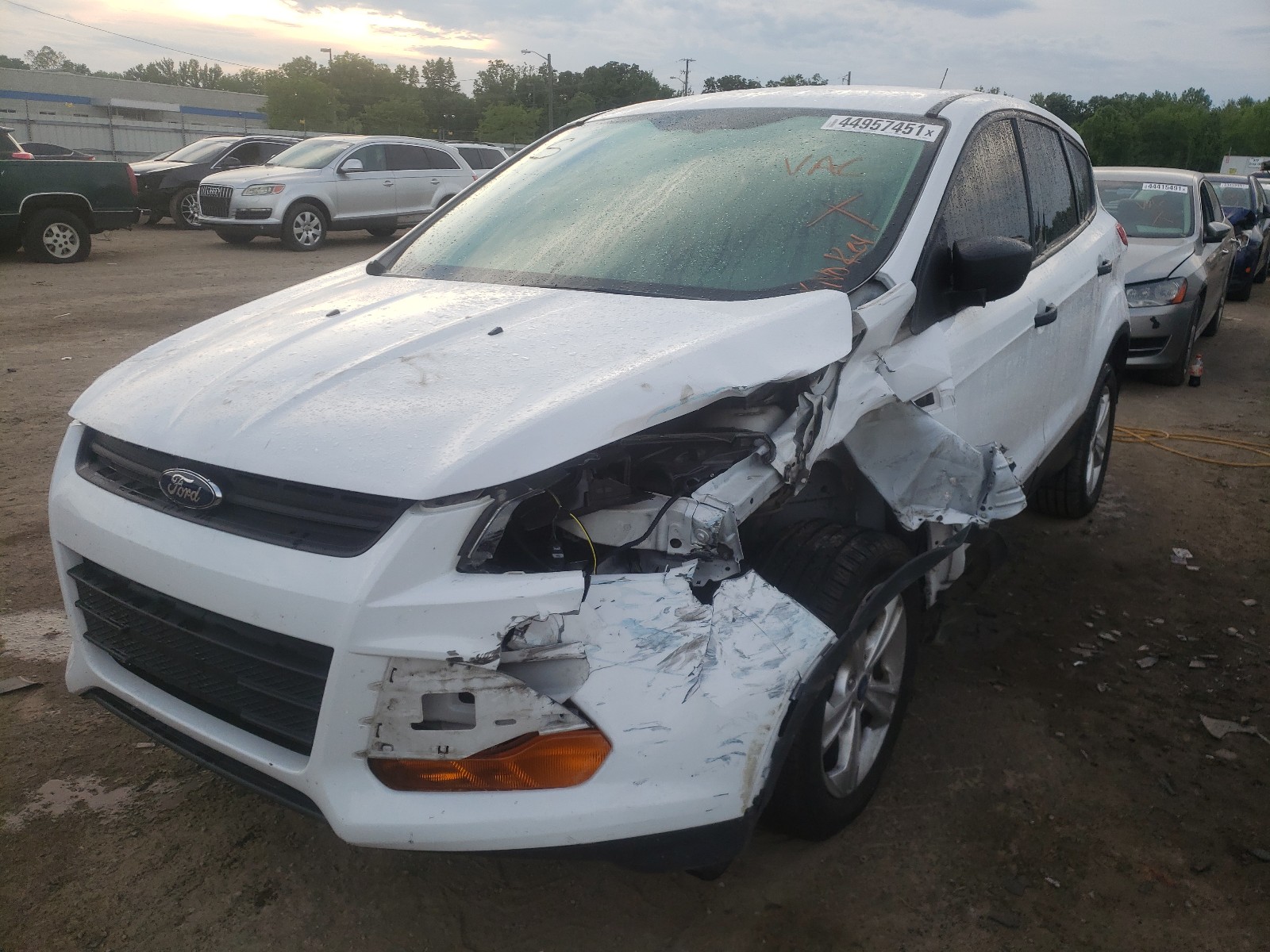 Foto 2 de la subasta – 2014 FORD ESCAPE S con VIN 1FMCU0F79EUE49730