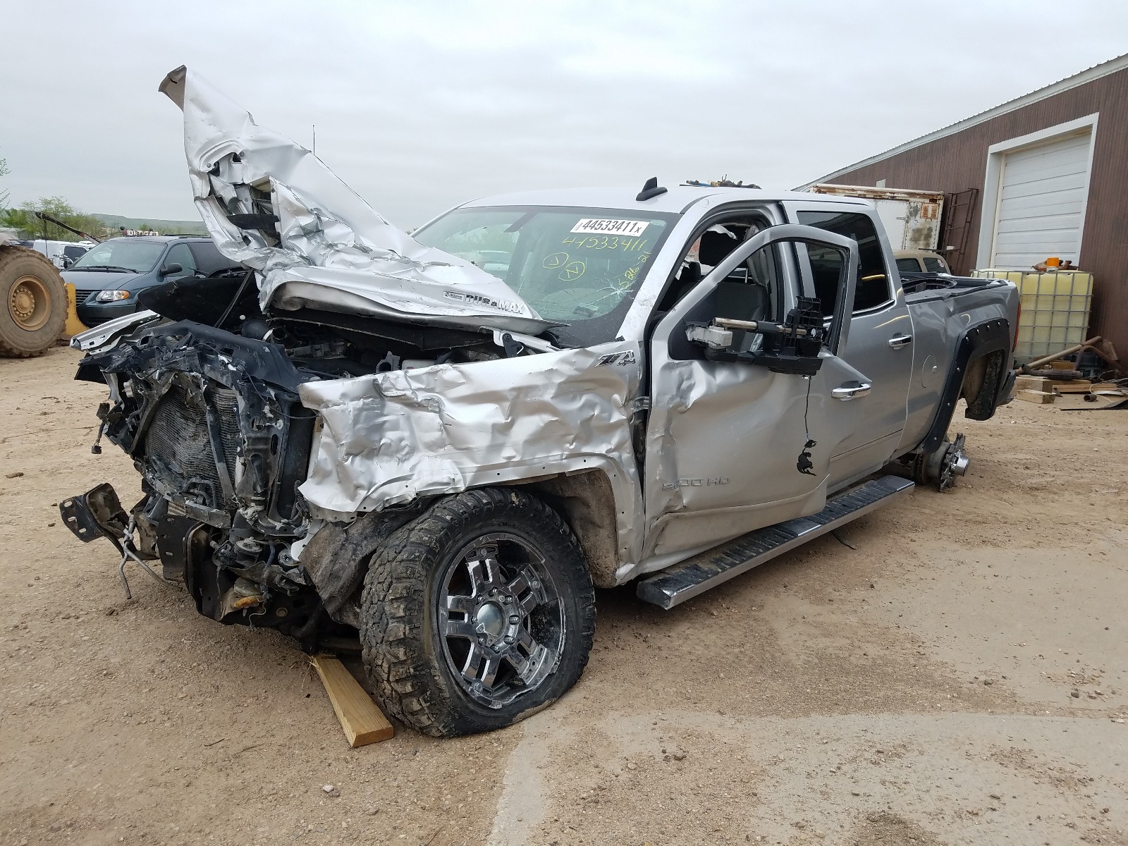 Photo 2 from auction – 2017 GMC SIERRA K25 with VIN 1GT12TEY8HF248360