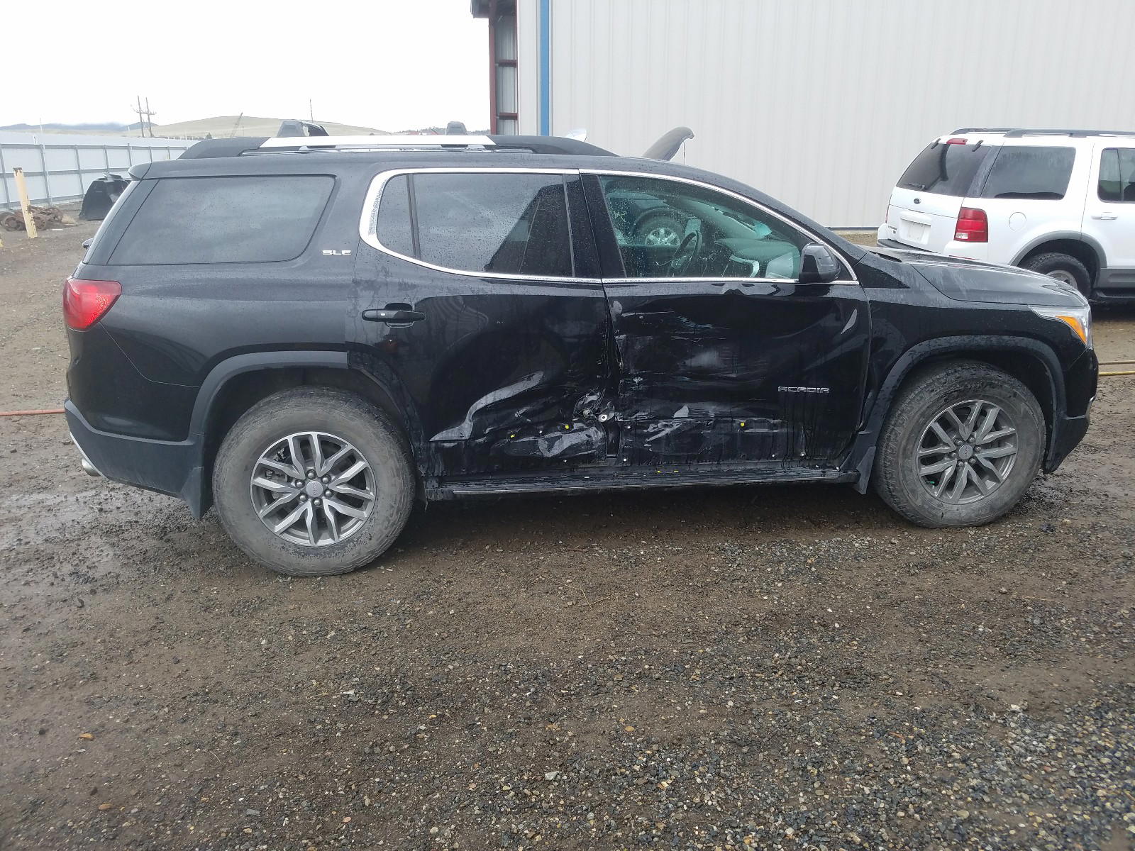Photo 9 from auction – 2018 GMC ACADIA SLE with VIN 1GKKNSLS1JZ234958