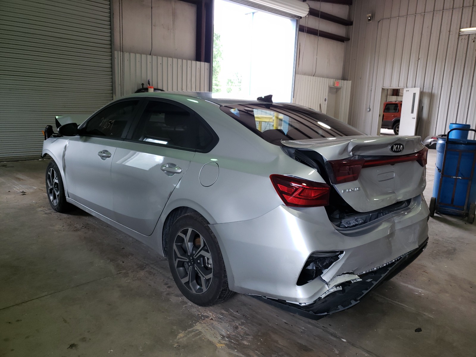 Photo 3 from auction – 2020 KIA FORTE FE with VIN 3KPF24ADXLE215829