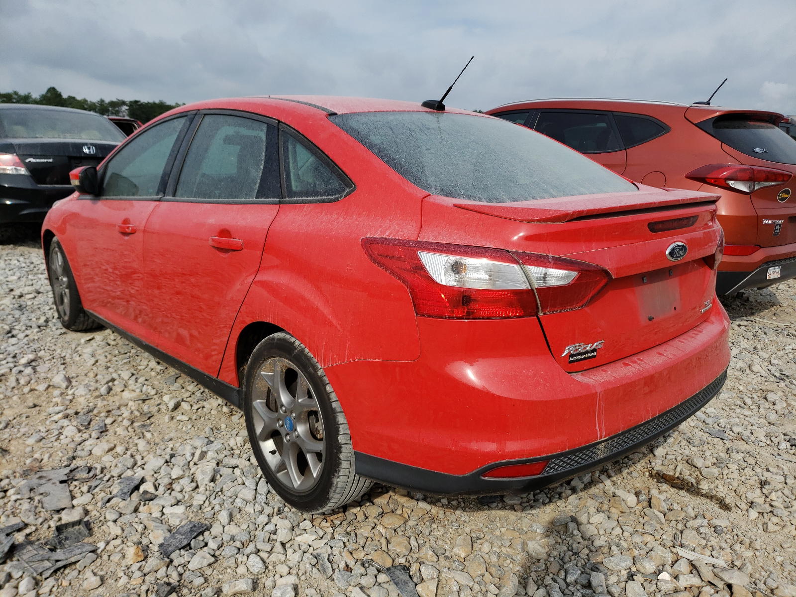 Photo 3 from auction – 2013 FORD FOCUS SE with VIN 1FADP3F28DL236235
