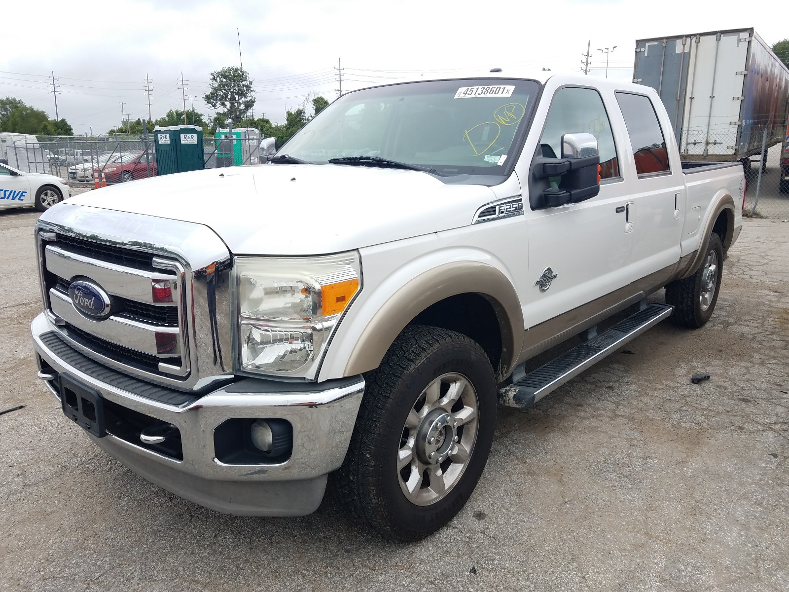 صورة رقم 2 من المزاد - 2011 FORD F250 SUPER مع VIN 1FT7W2BT4BEA01593