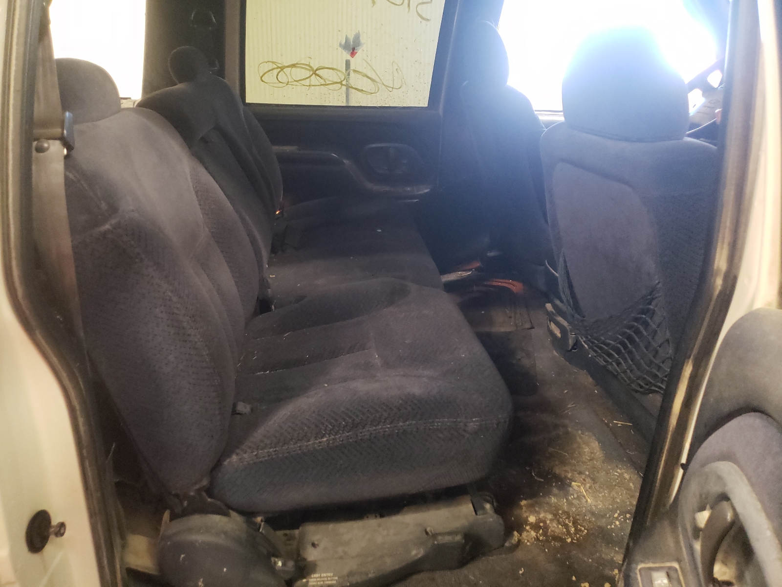 Photo 6 from auction – 1995 CHEVROLET SUBURBAN K with VIN 3GNFK16K8SG117737