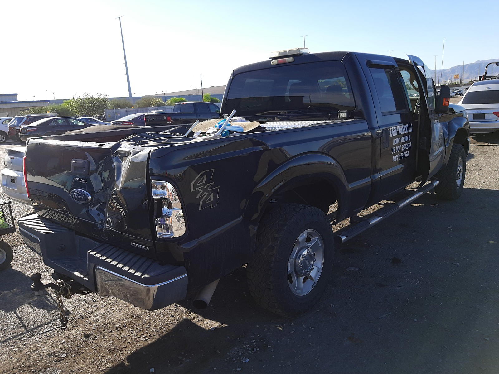 Photo 4 from auction – 2012 FORD F250 SUPER with VIN 1FT7W2B65CEA21217