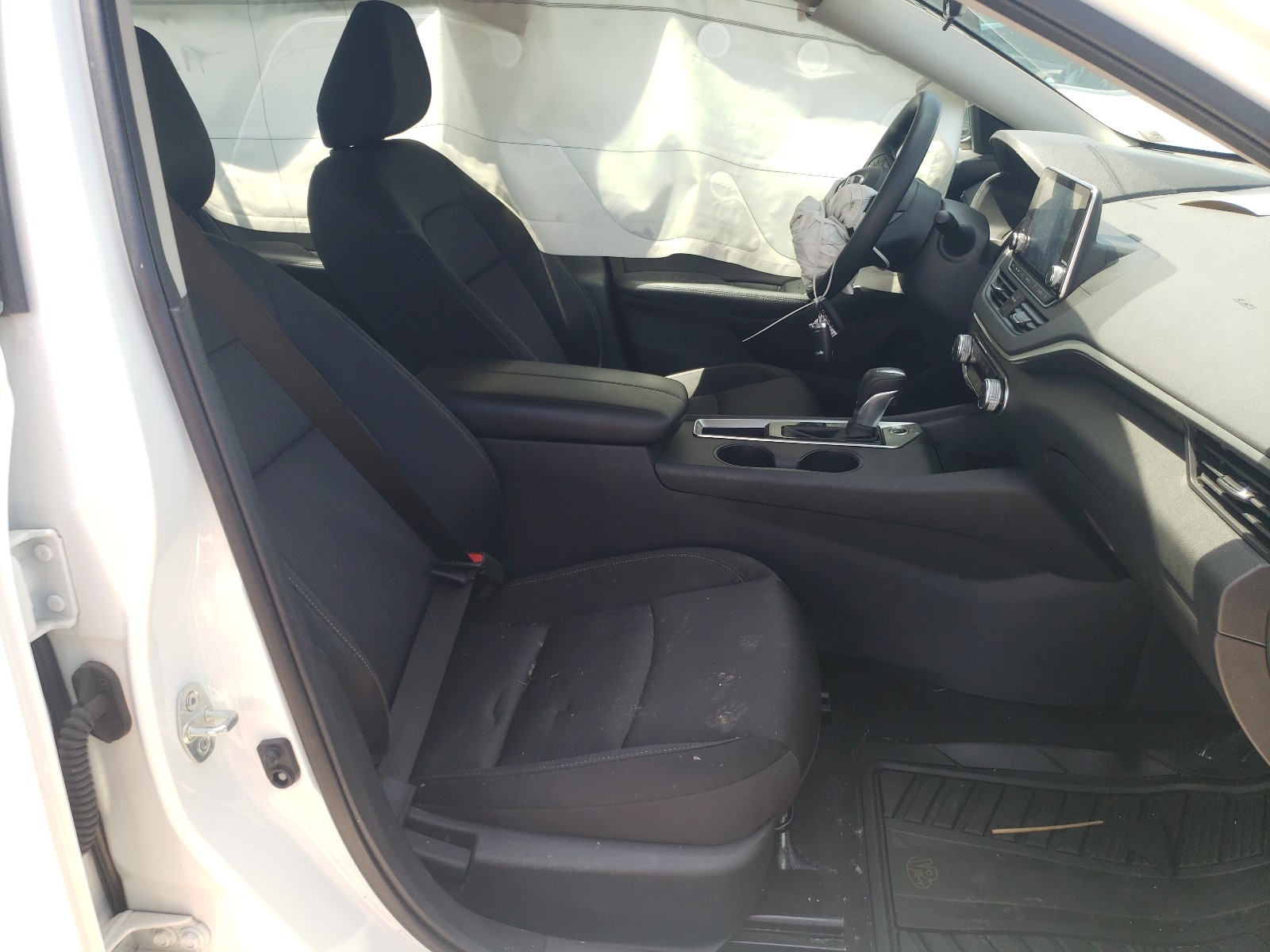Photo 5 from auction – 2019 NISSAN ALTIMA S with VIN 1N4BL4BV8KC129627