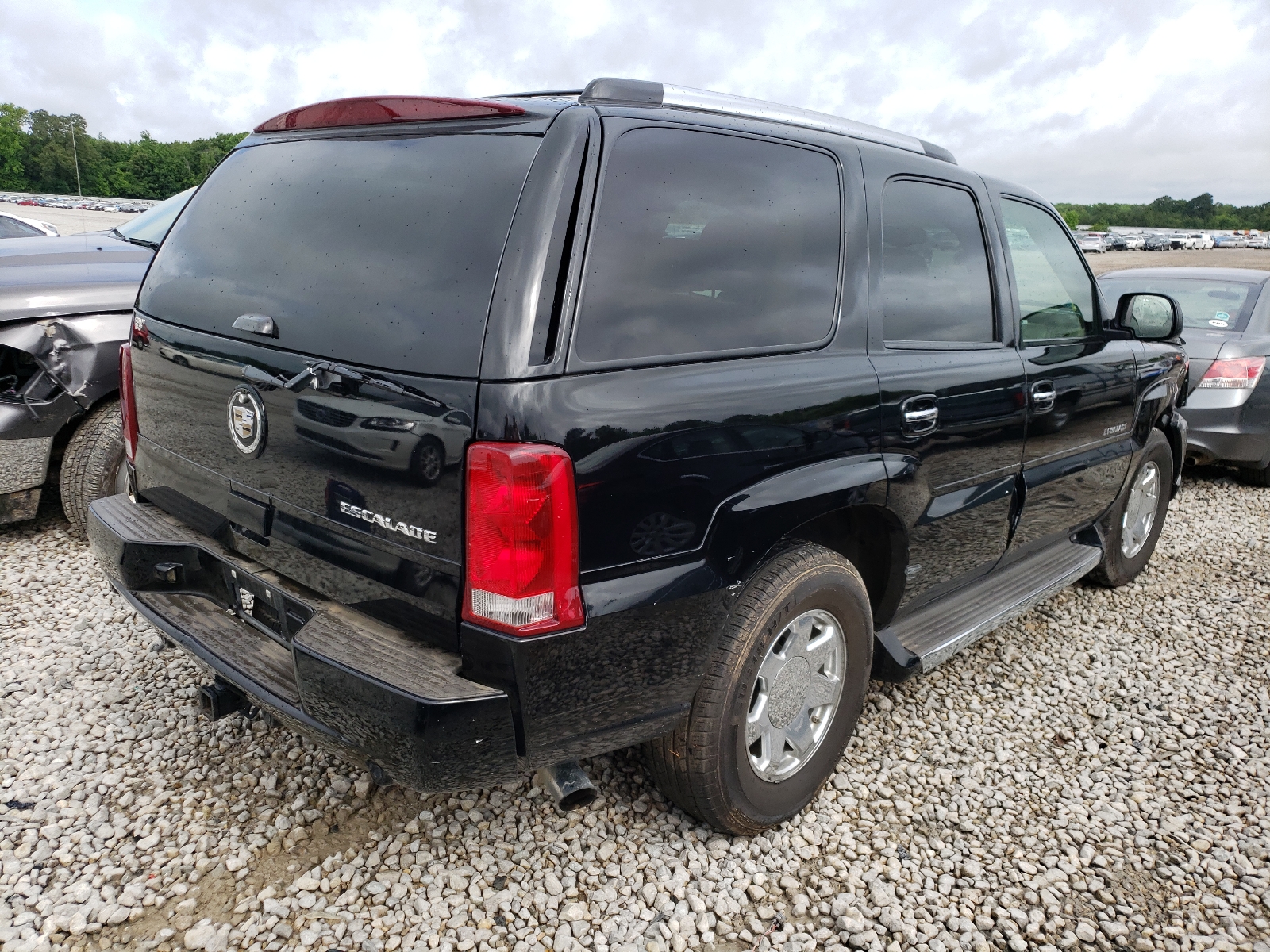Photo 4 from auction – 2005 CADILLAC ESCALADE L with VIN 1GYEC63N65R223888