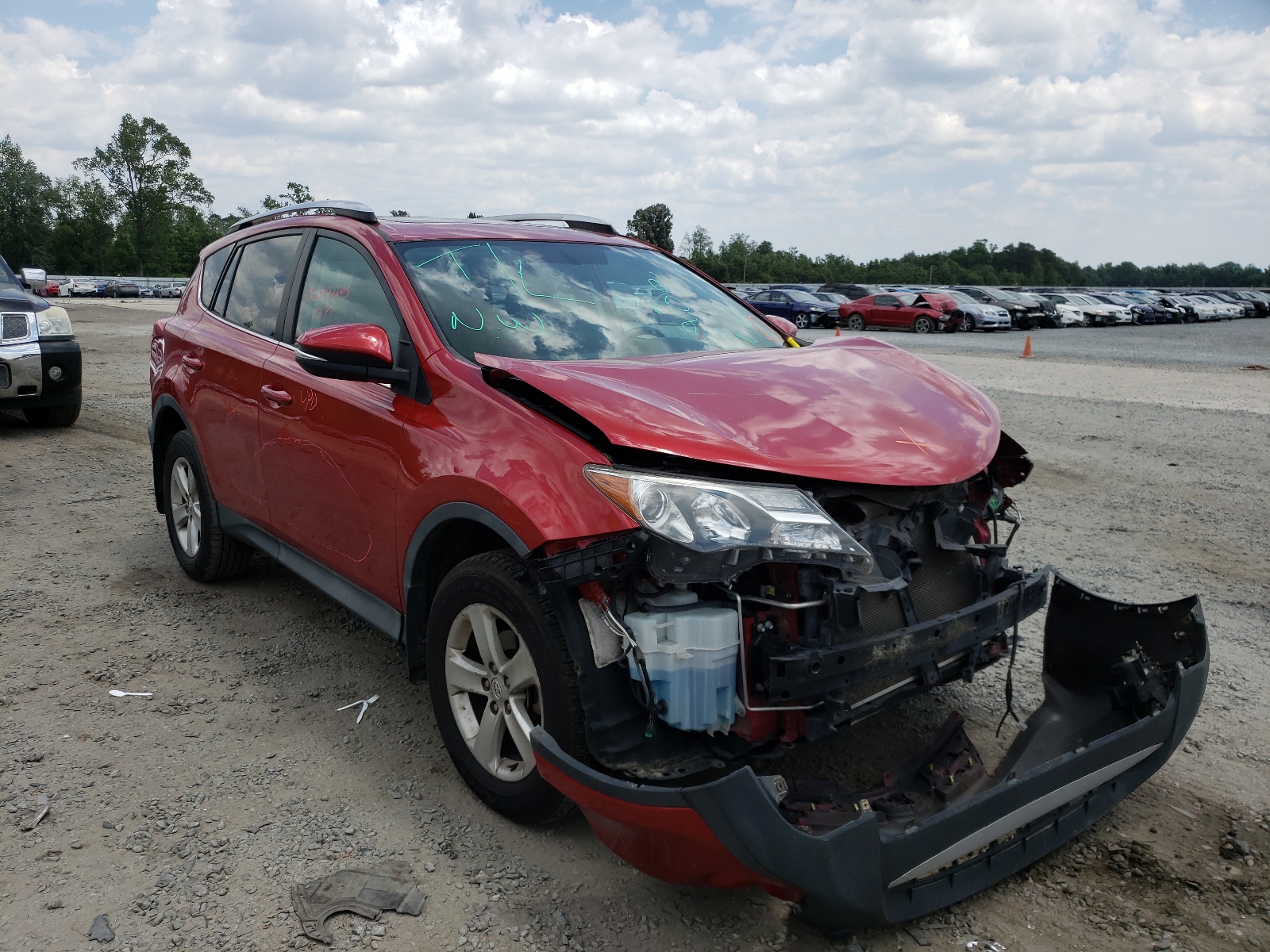 Photo 1 from auction – 2014 TOYOTA RAV4 XLE with VIN 2T3RFREV5EW130289