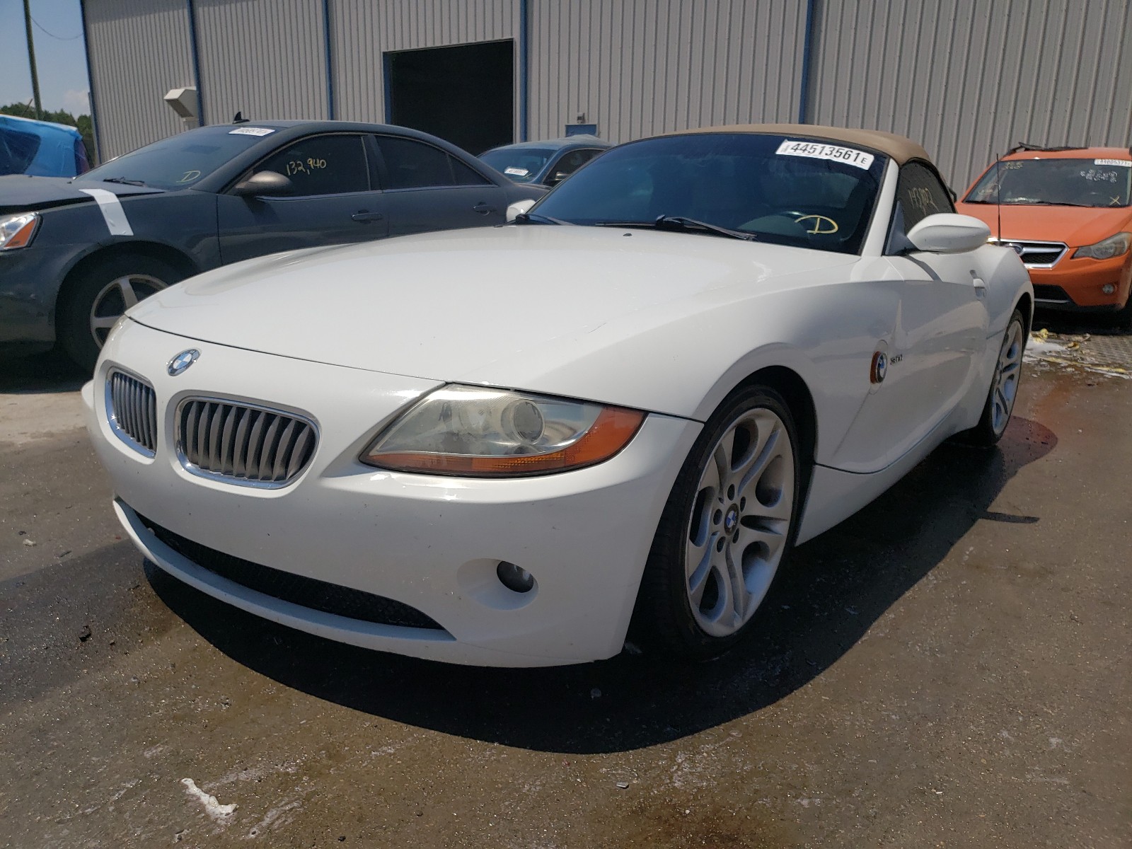 Photo 2 from auction – 2004 BMW Z4 3.0 with VIN 4USBT535X4LT27394