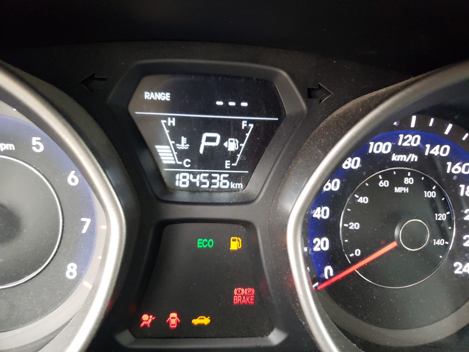 Photo 8 from auction – 2016 HYUNDAI ELANTRA SE with VIN 5NPDH4AE6GH662271