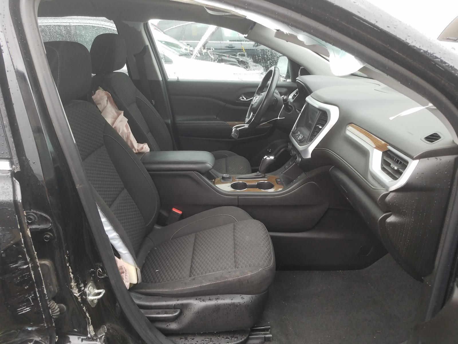 Photo 5 from auction – 2018 GMC ACADIA SLE with VIN 1GKKNSLS1JZ234958