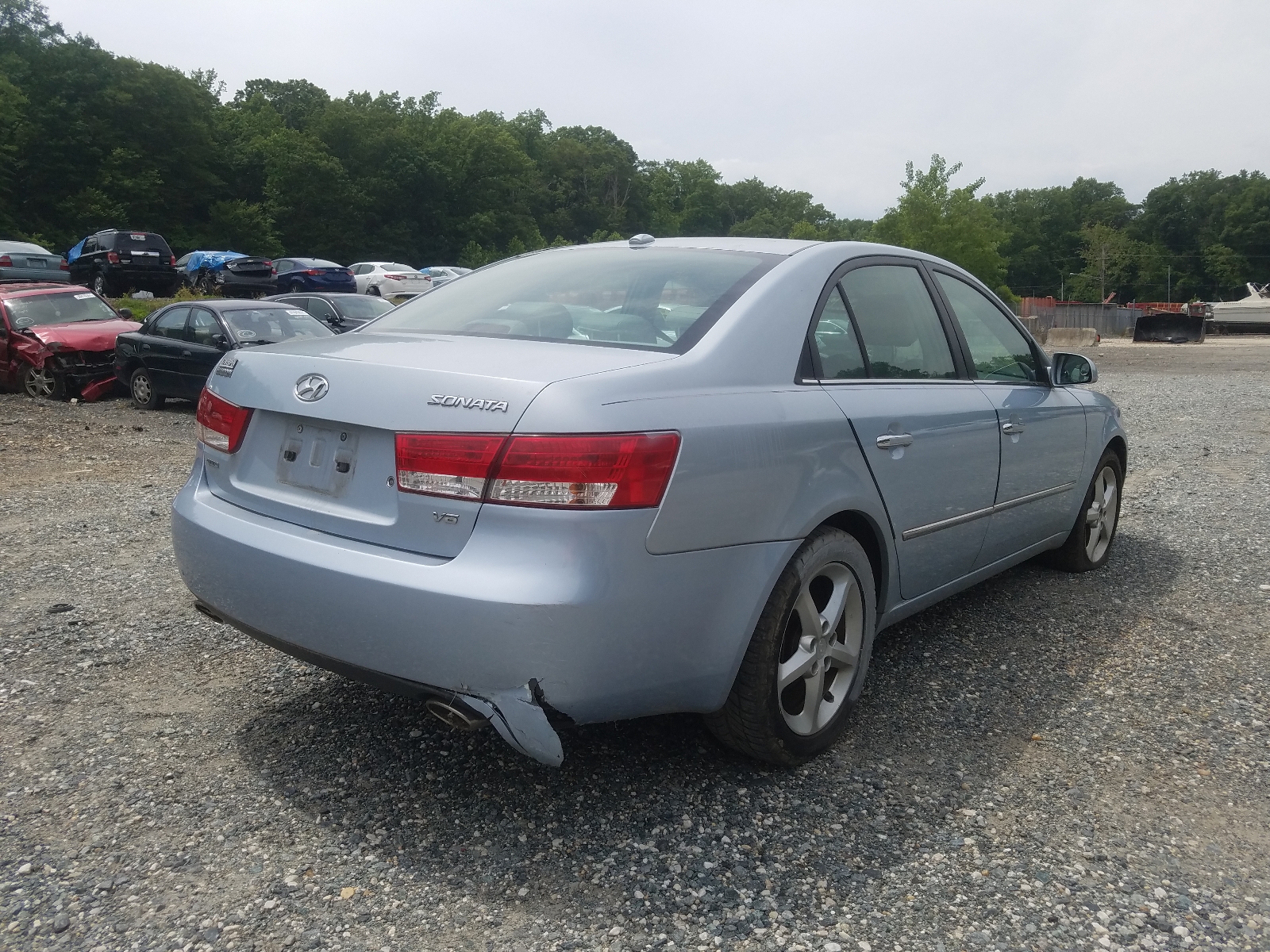 Photo 4 from auction – 2008 HYUNDAI SONATA SE with VIN 5NPEU46FX8H298911