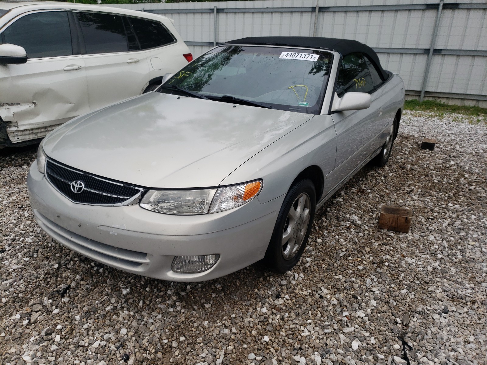 Photo 2 from auction – 2000 TOYOTA CAMRY SOLA with VIN 2T1FF28P8YC387680