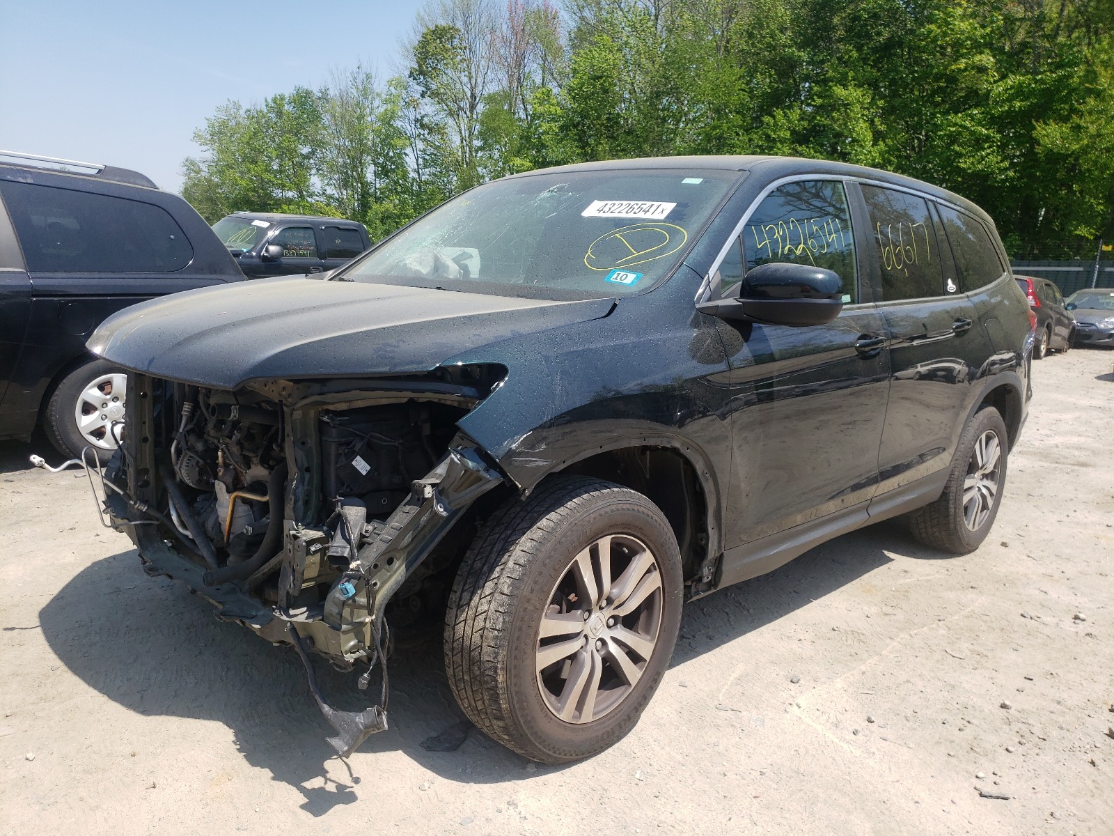Photo 2 from auction – 2018 HONDA PILOT EXL with VIN 5FNYF6H50JB012561
