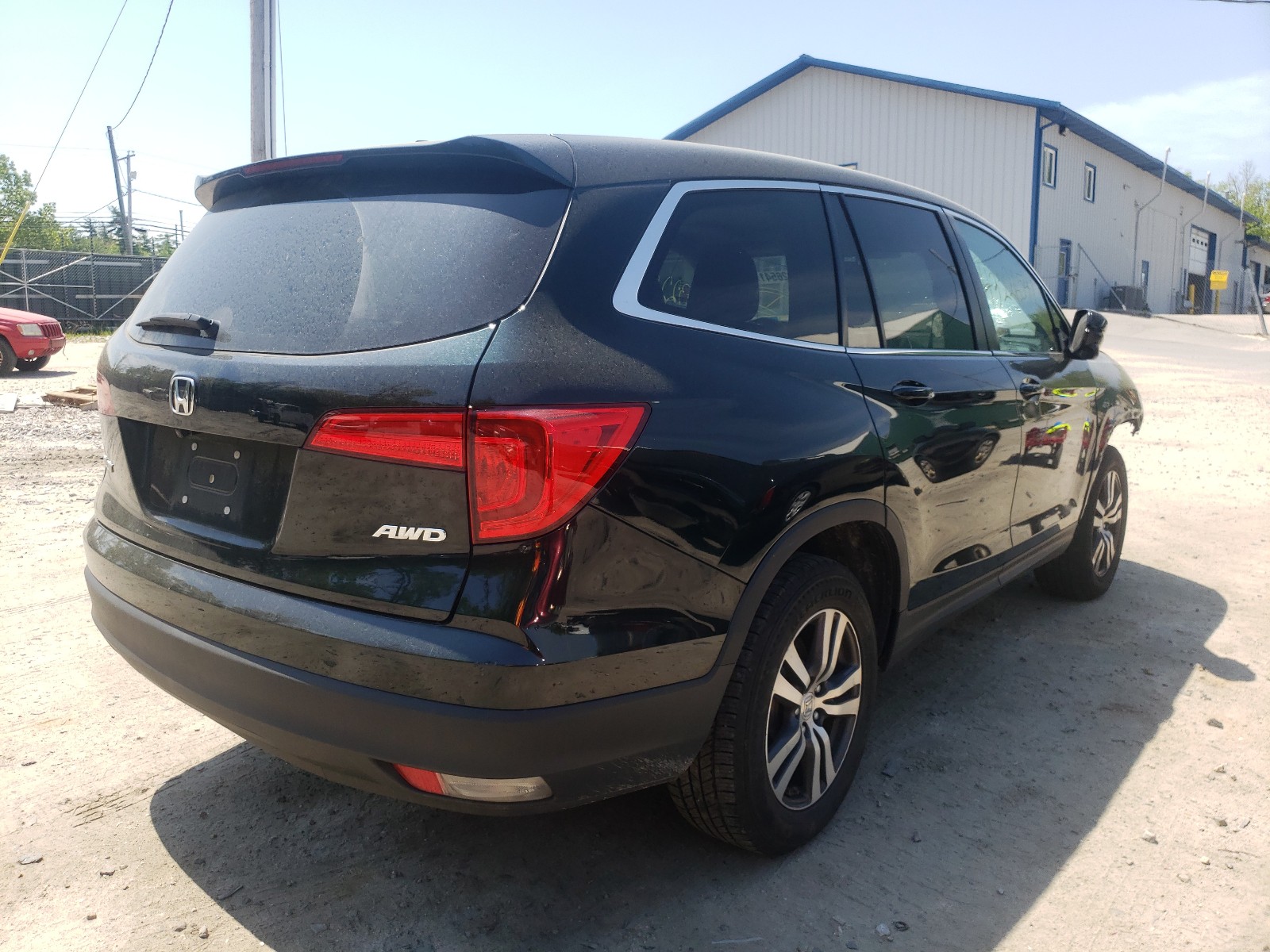 Photo 4 from auction – 2018 HONDA PILOT EXL with VIN 5FNYF6H50JB012561