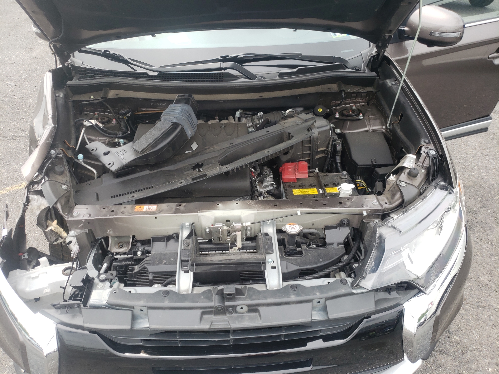 Photo 7 from auction – 2017 MITSUBISHI OUTLANDER with VIN JA4JZ4AX8HZ022228