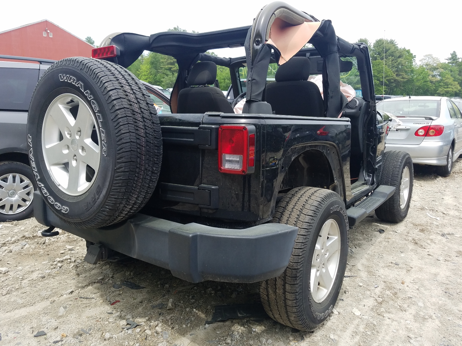 Photo 4 from auction – 2016 JEEP WRANGLER S with VIN 1C4AJWAGXGL258521