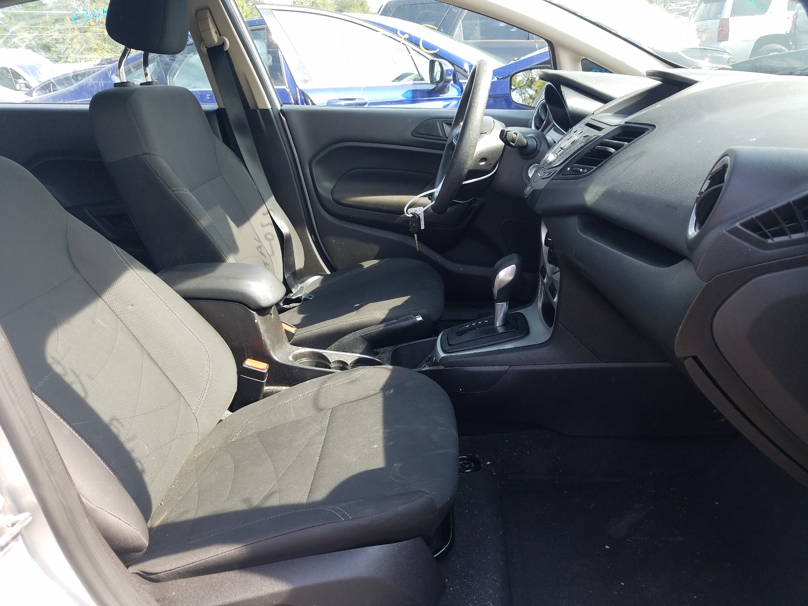 Zdjęcie 5 z aukcji – 2019 FORD FIESTA SE z VIN 3FADP4EJ5KM145367