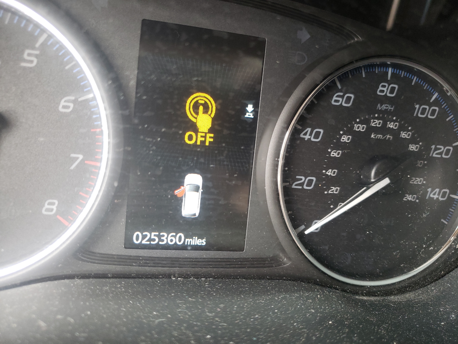 Photo 8 from auction – 2017 MITSUBISHI OUTLANDER with VIN JA4JZ4AX8HZ022228