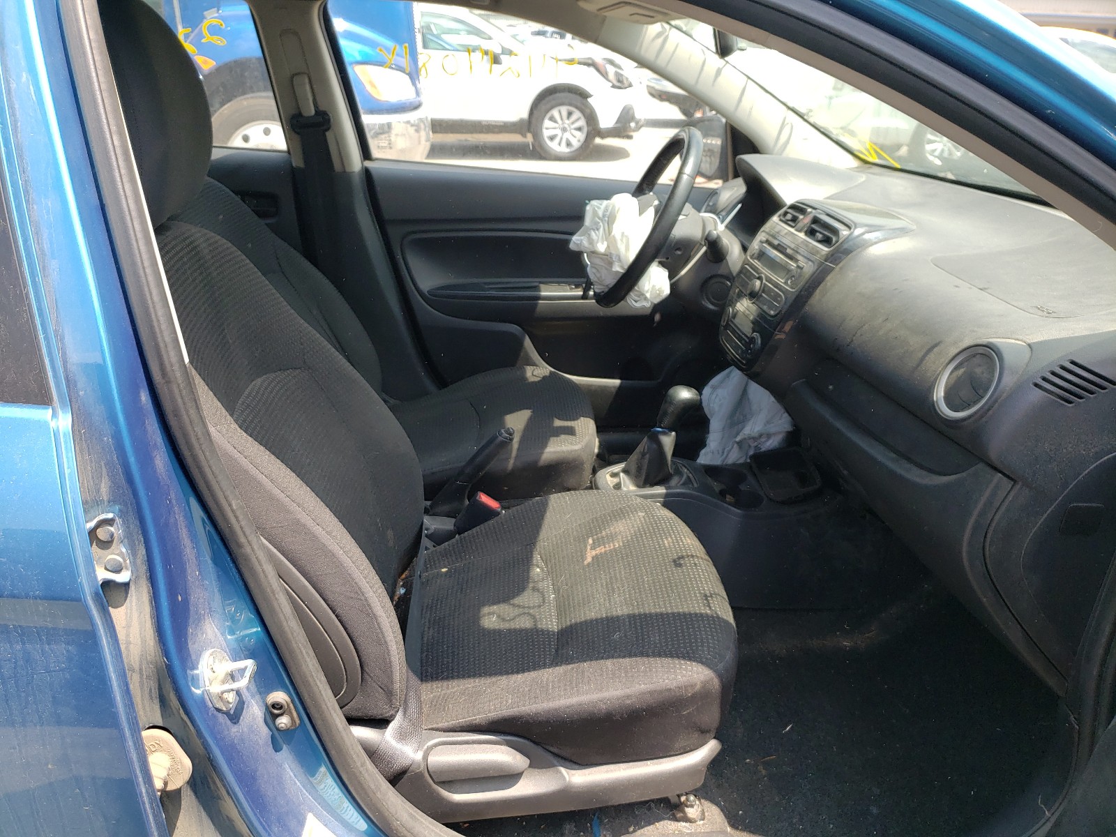 Photo 5 from auction – 2015 MITSUBISHI MIRAGE ES with VIN ML32A4HJ5FH033681