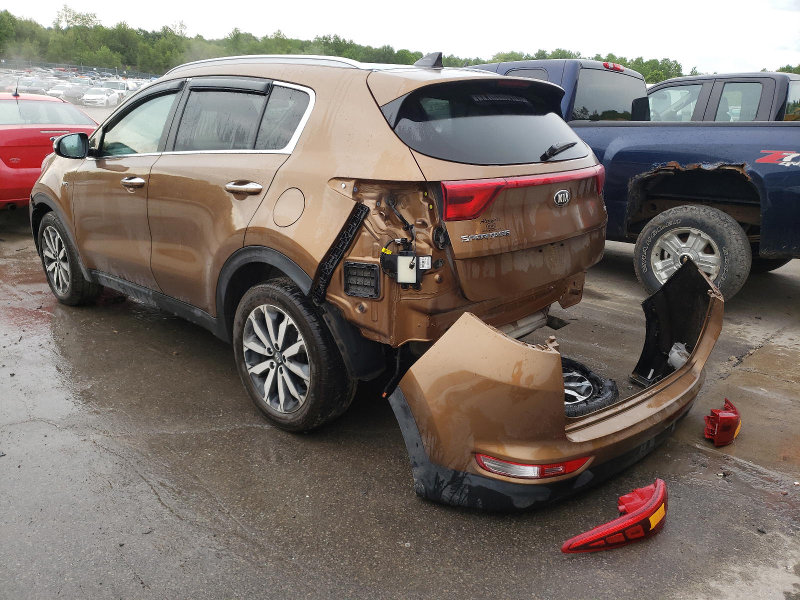 Photo 3 from auction – 2017 KIA SPORTAGE E with VIN KNDPNCAC0H7174860