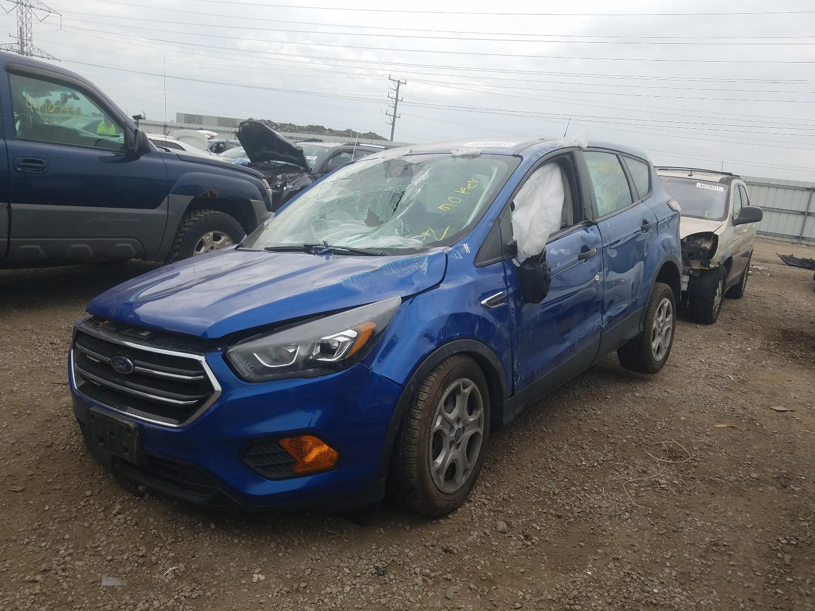Photo 2 from auction – 2018 FORD ESCAPE S with VIN 1FMCU0F72JUC85120