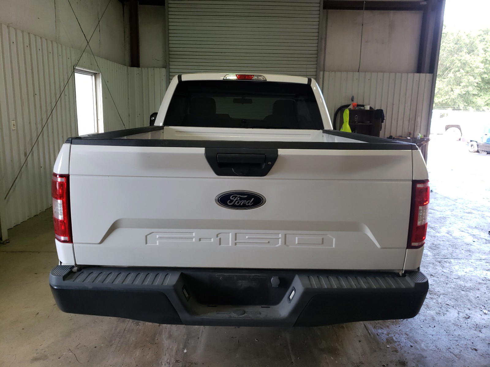 Photo 6 from auction – 2020 FORD F150 with VIN 1FTMF1CB4LKD80259