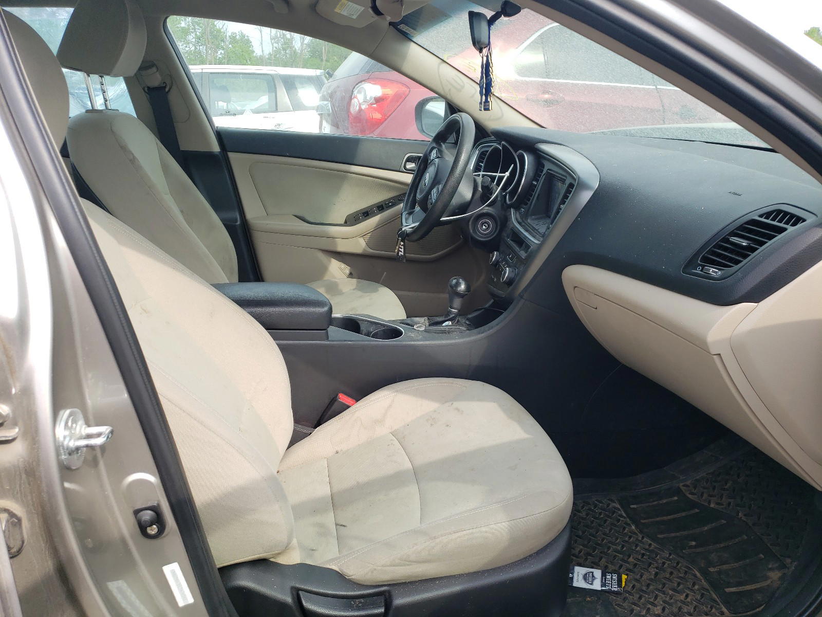 Photo 5 from auction – 2014 KIA OPTIMA LX with VIN KNAGM4A78E5476543