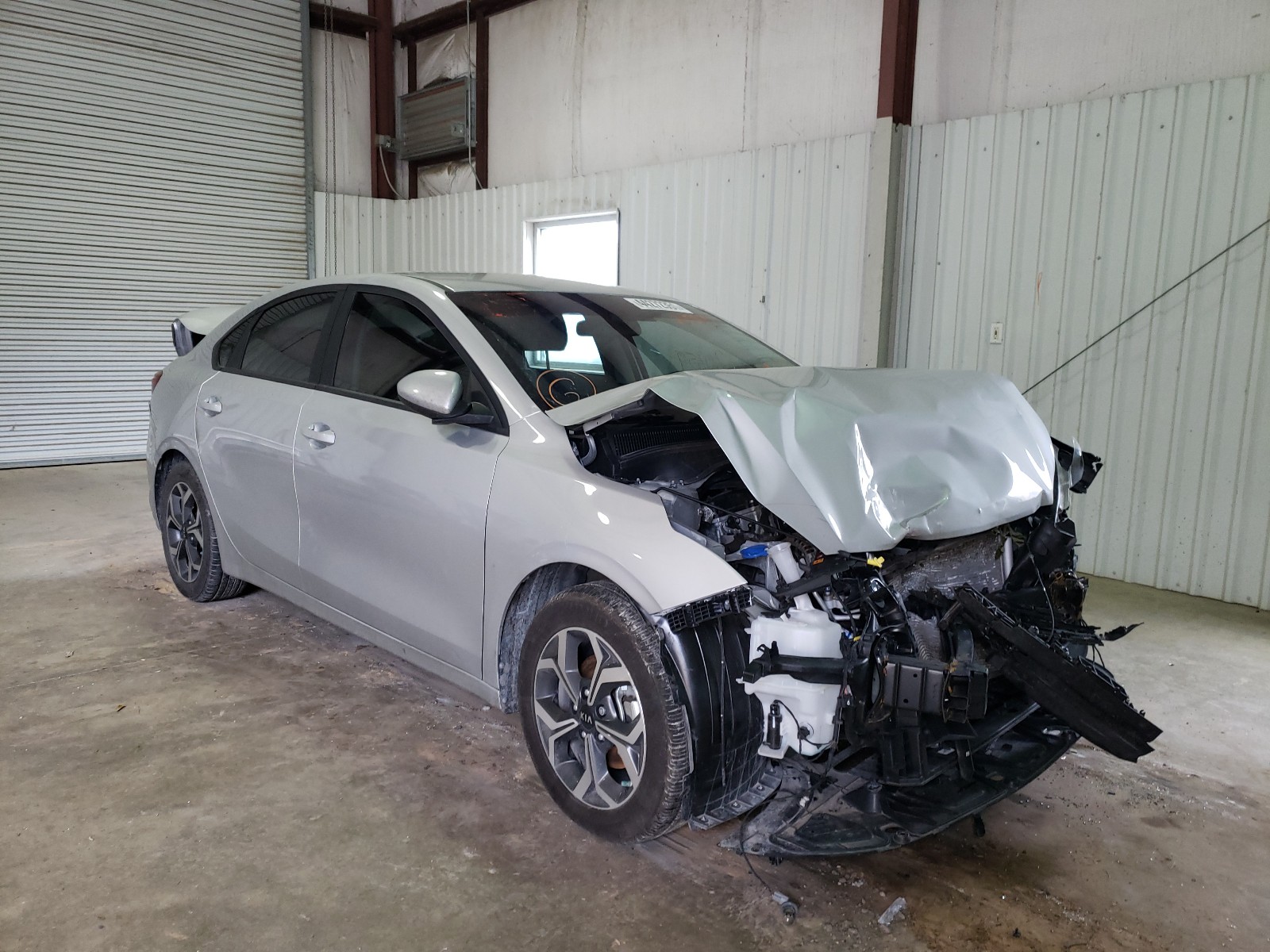 Photo 1 from auction – 2020 KIA FORTE FE with VIN 3KPF24ADXLE215829