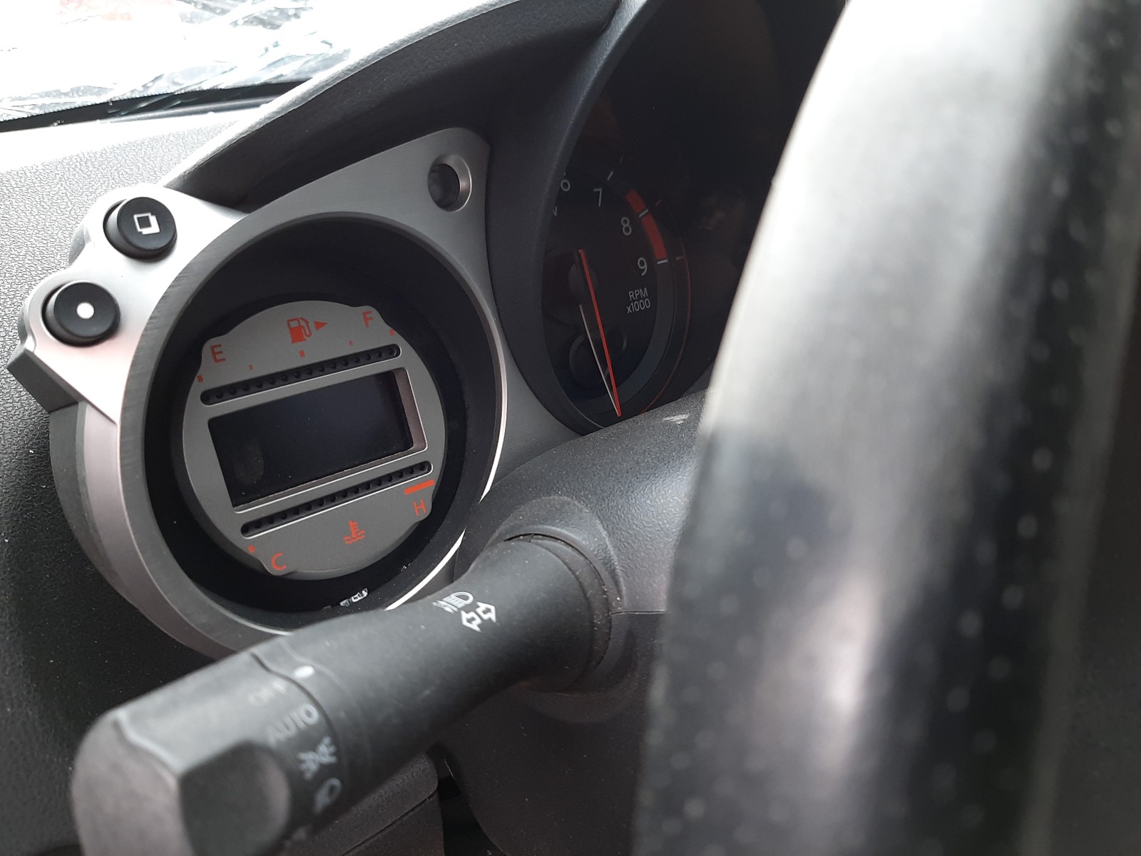 Photo 8 from auction – 2009 NISSAN 370Z with VIN JN1AZ44E29M409584