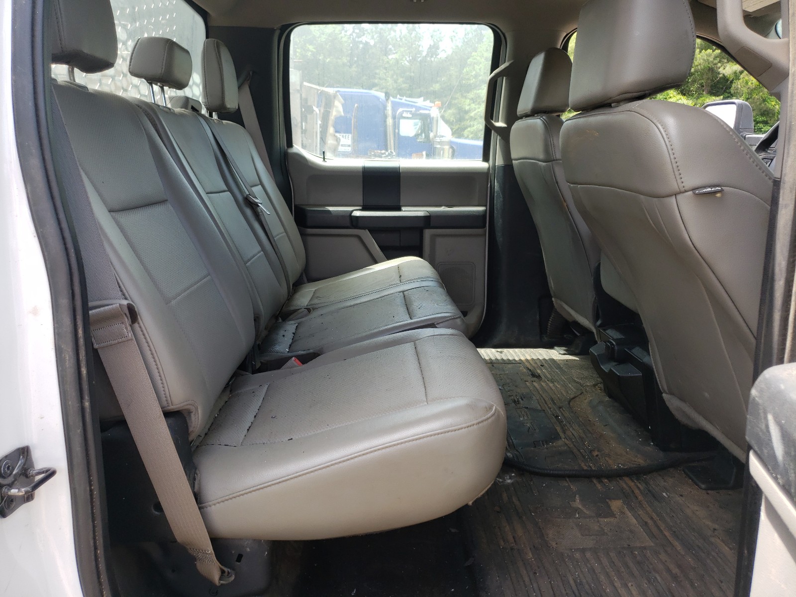 Photo 6 from auction – 2018 FORD F550 SUPER with VIN 1FD0W5GT9JEC52308