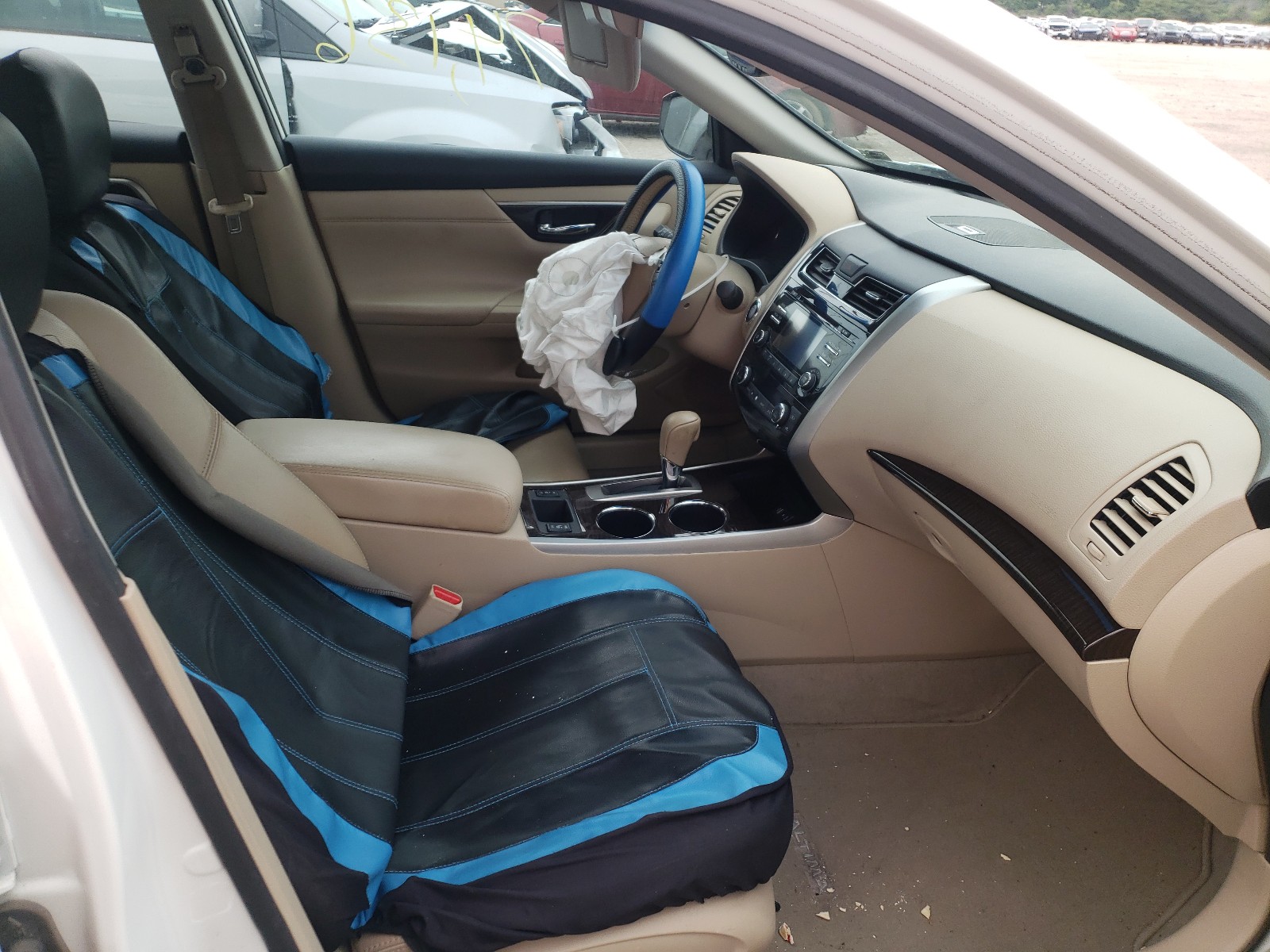 Photo 5 from auction – 2014 NISSAN ALTIMA 2.5 with VIN 1N4AL3AP3EC320630