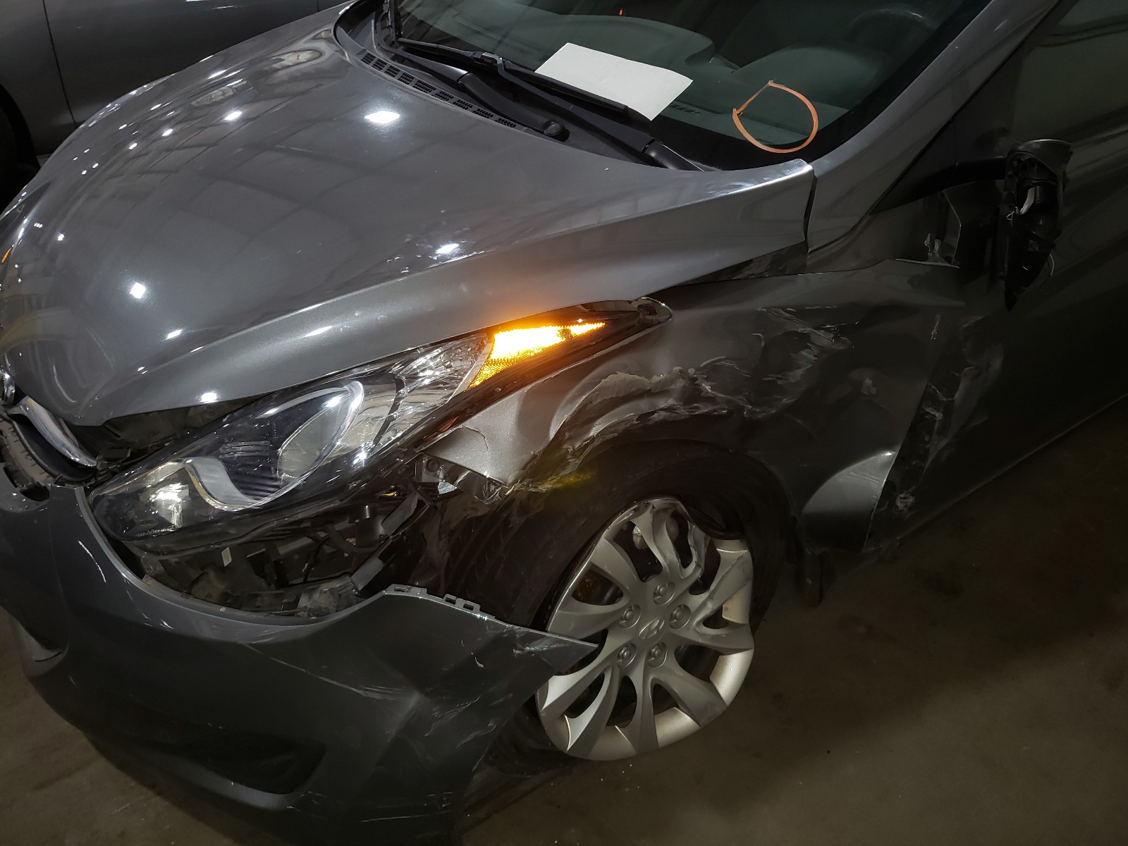Photo 9 from auction – 2012 HYUNDAI ELANTRA GL with VIN 5NPDH4AE5CH145540