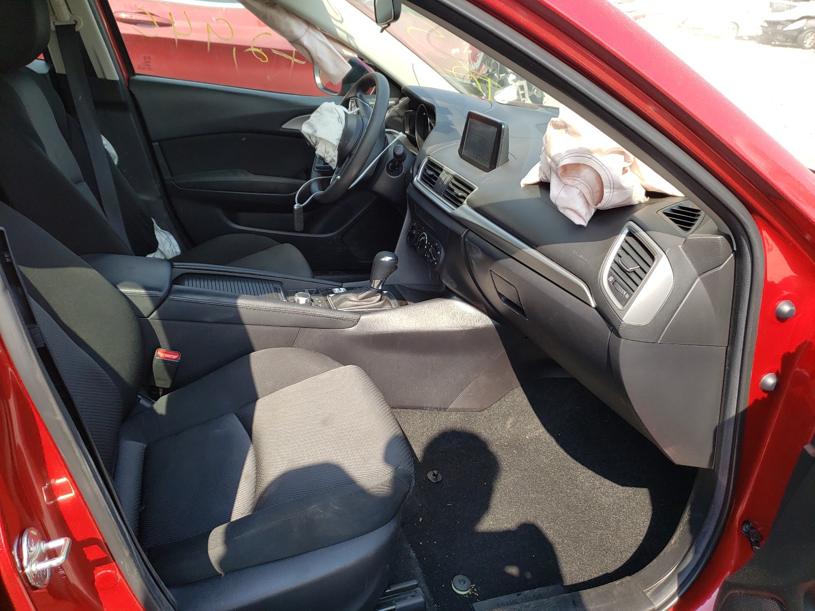 Photo 5 from auction – 2017 MAZDA 3 SPORT with VIN 3MZBN1U75HM107686