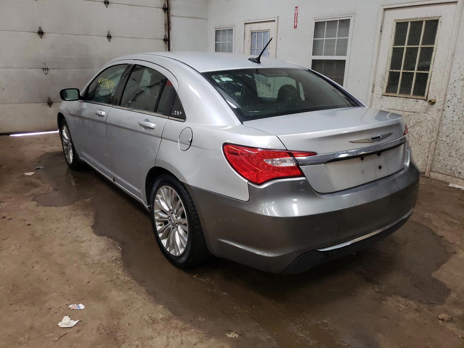 Photo 3 from auction – 2012 CHRYSLER 200 LX with VIN 1C3CCBAB7CN100818