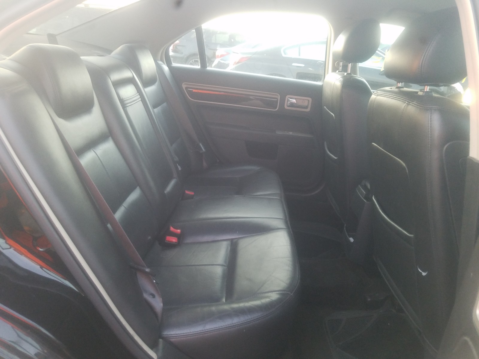 Zdjęcie 6 z aukcji – 2007 LINCOLN MKZ z VIN 3LNHM26T37R649463