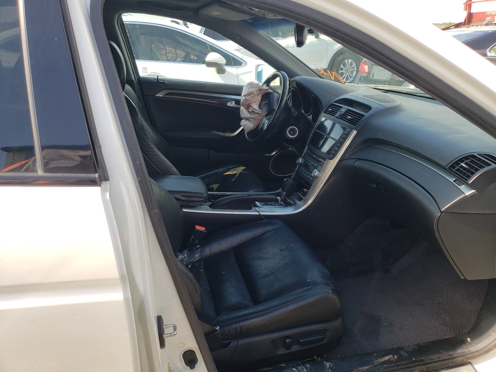 Photo 5 from auction – 2008 ACURA TL with VIN 19UUA66268A010856