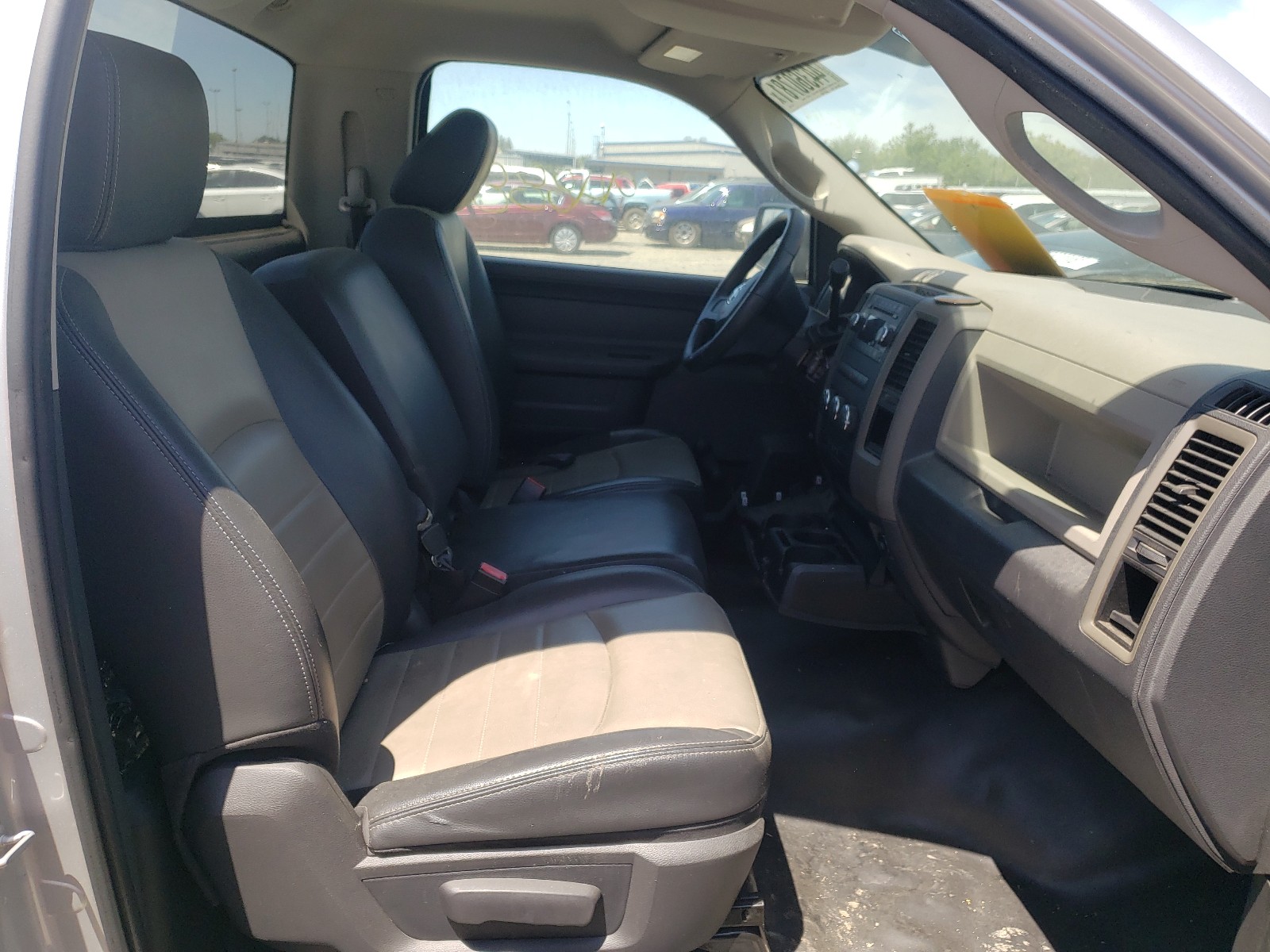 Photo 5 from auction – 2009 DODGE RAM 1500 with VIN 1D3HB16KX9J517588