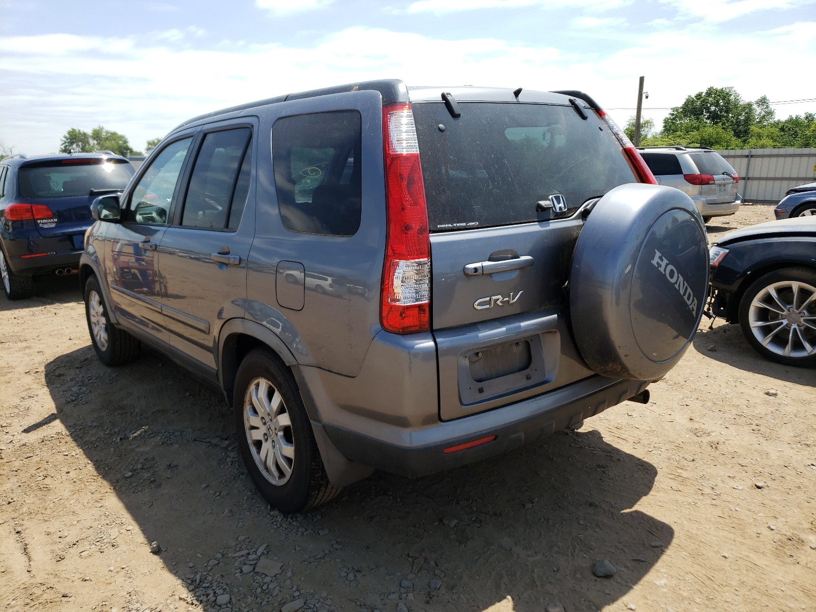 Photo 3 from auction – 2005 HONDA CR-V SE with VIN JHLRD78905C037517