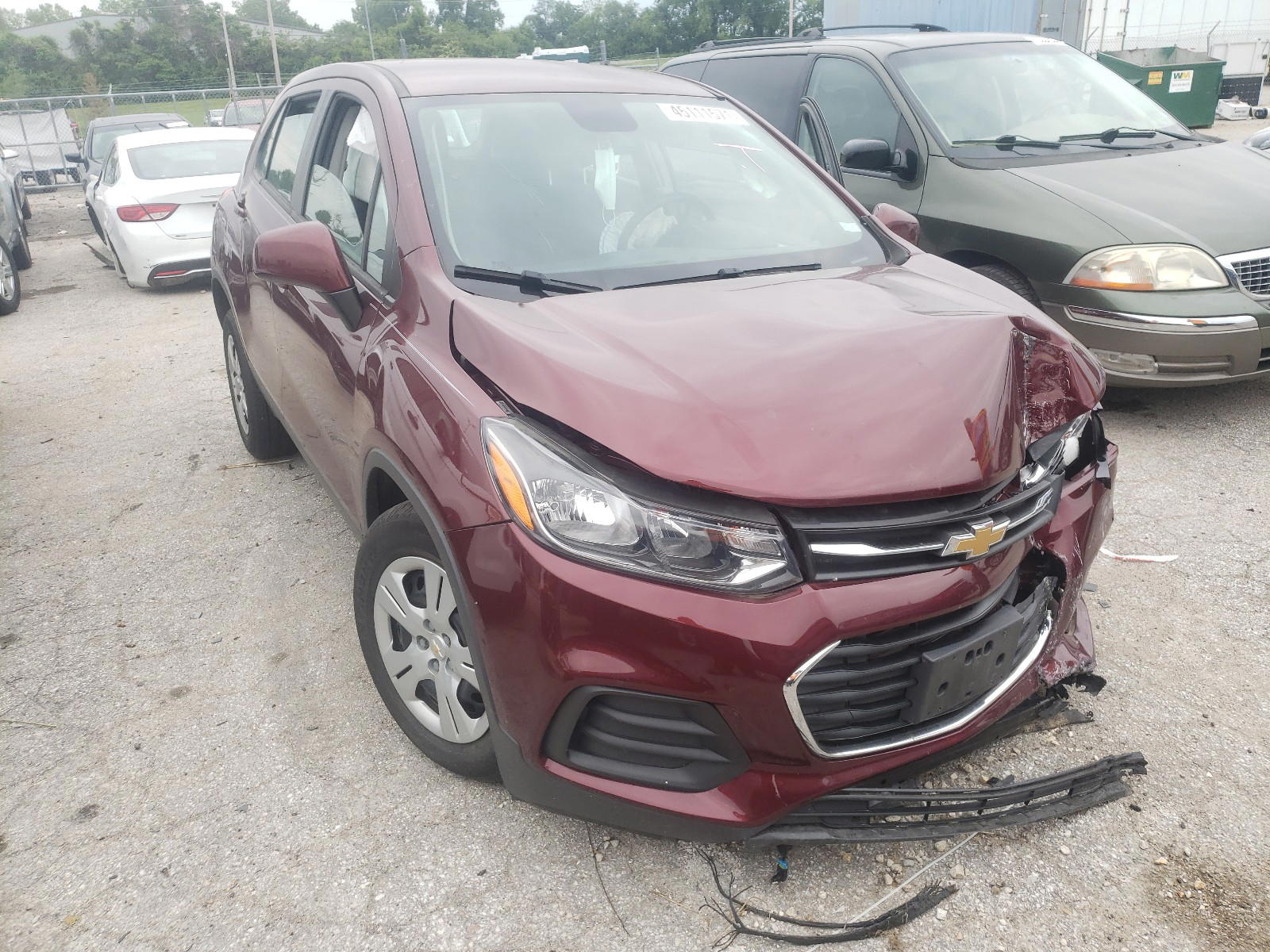 CHEVROLET TRAX LS 2017 with VIN 3GNCJKSB6HL199095 - Photo from auction