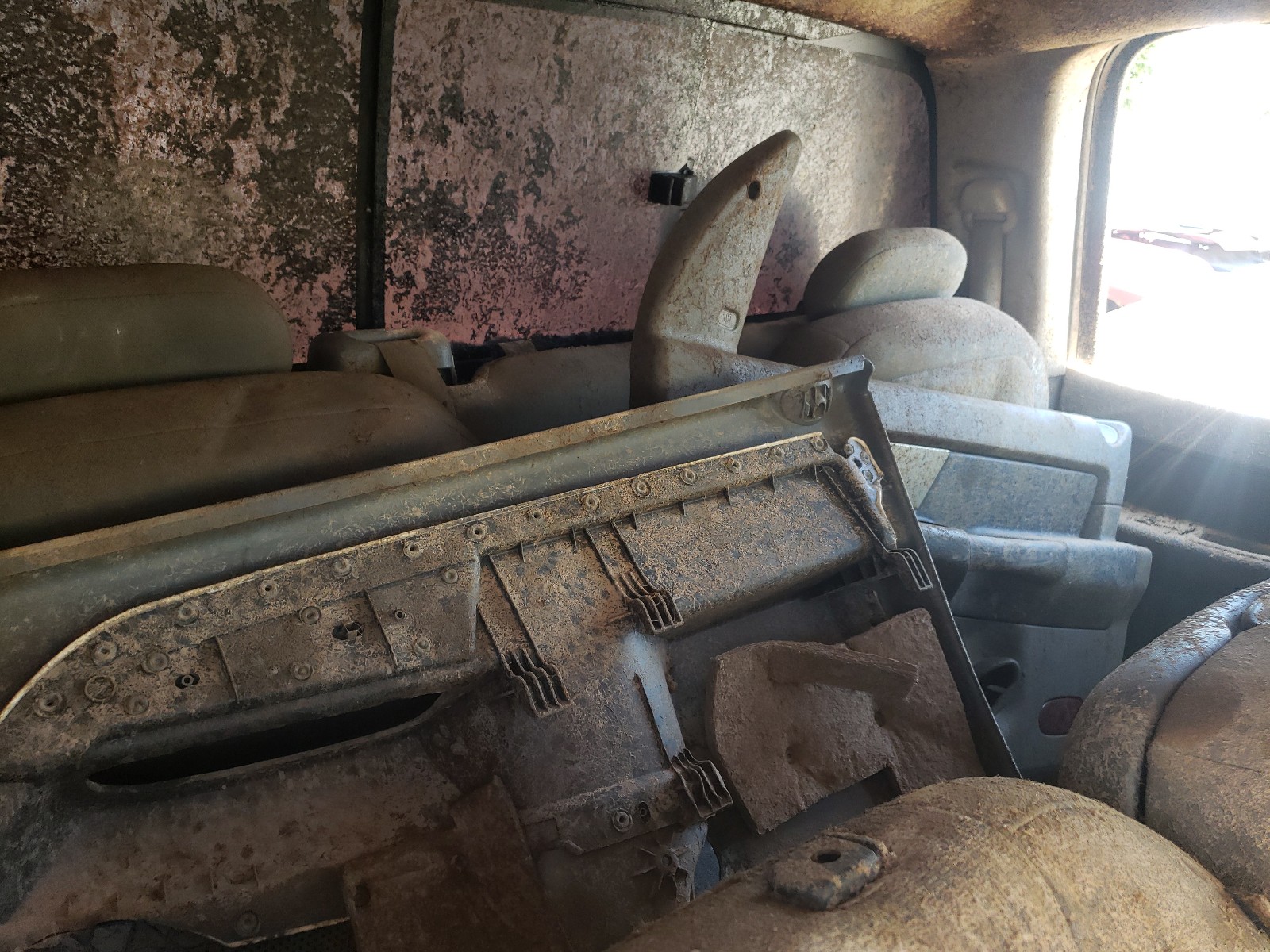 Zdjęcie 6 z aukcji – 2007 DODGE RAM 2500 S z VIN 1D7KS28A77J582541