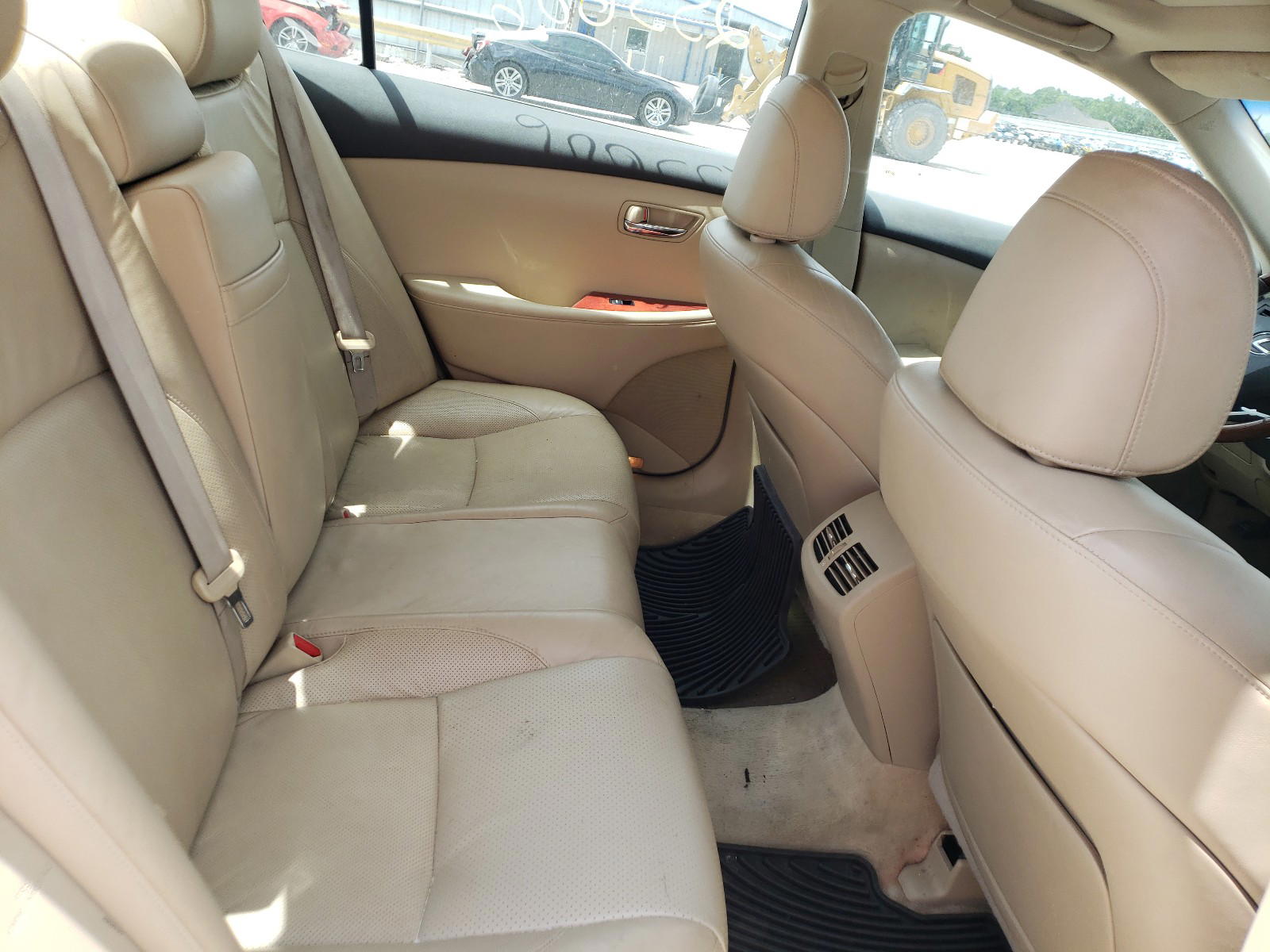 Photo 6 from auction – 2007 LEXUS ES 350 with VIN JTHBJ46GX72081569