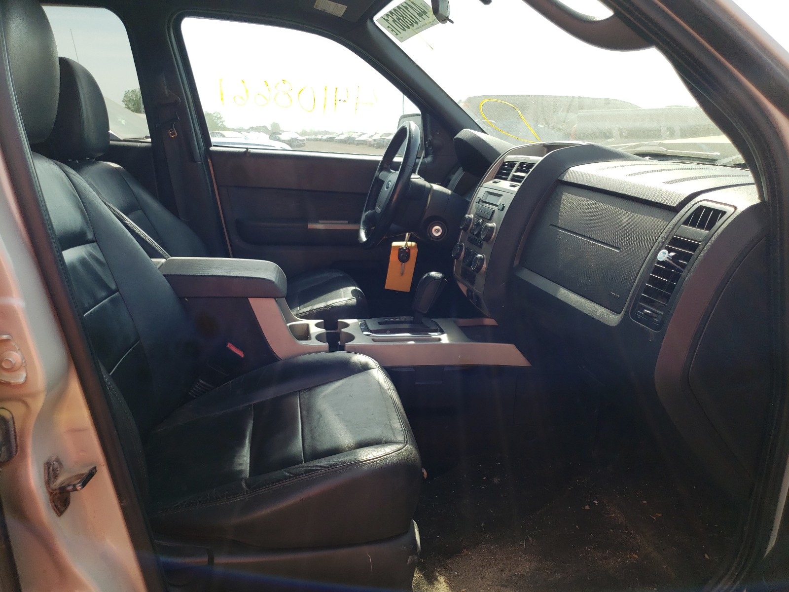Photo 5 from auction – 2009 FORD ESCAPE XLT with VIN 1FMCU93GX9KA98286
