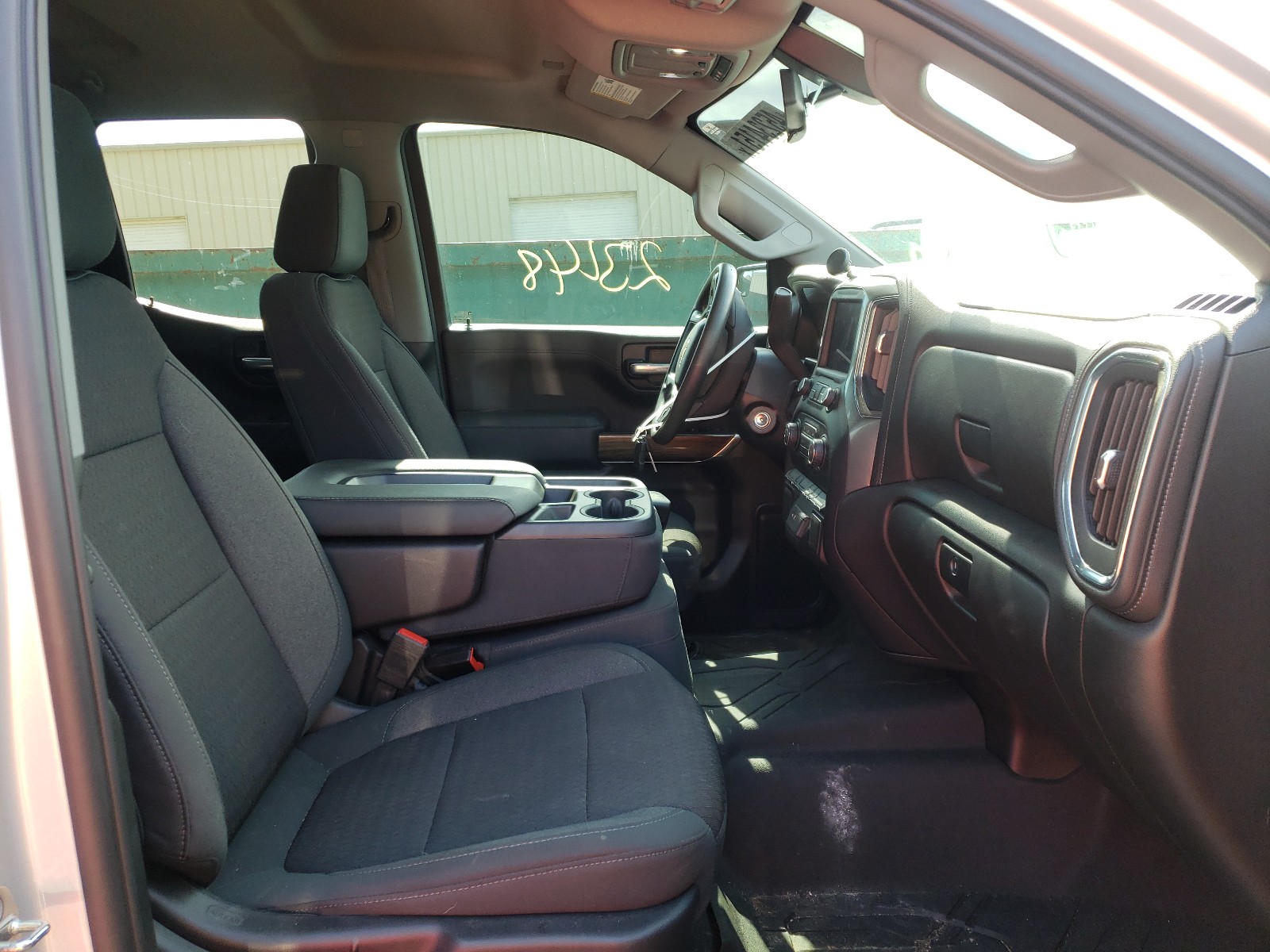 Photo 5 from auction – 2020 CHEVROLET SILVERADO with VIN 1GCRYDED3LZ155869