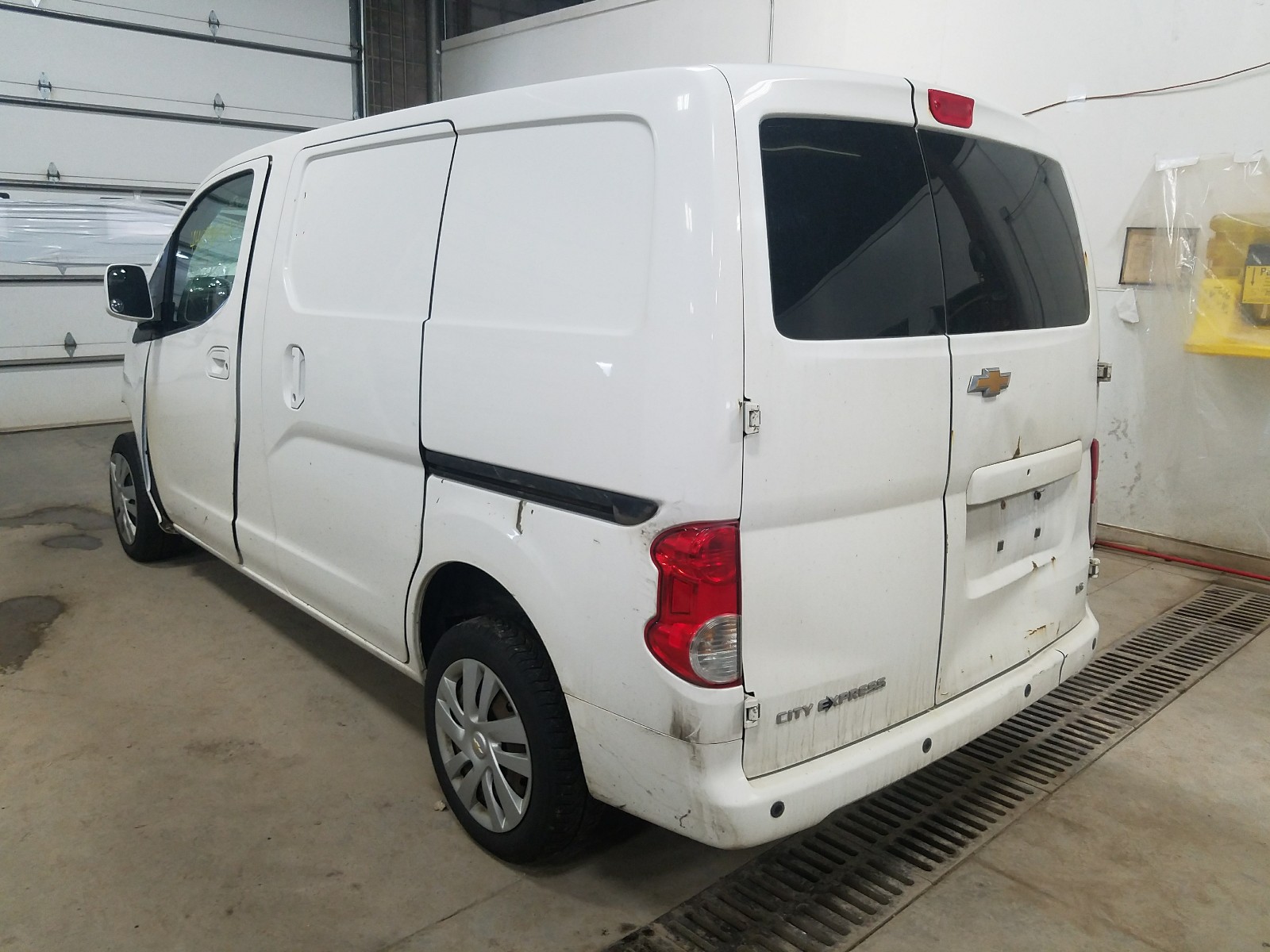 Photo 3 from auction – 2015 CHEVROLET CITY EXPRE with VIN 3N63M0YN5FK711449