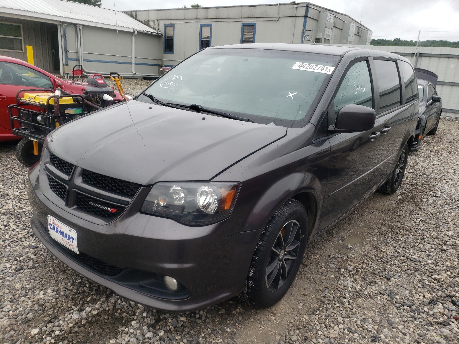 صورة رقم 2 من المزاد - 2016 DODGE GRAND CARA مع VIN 2C4RDGEG8GR355203